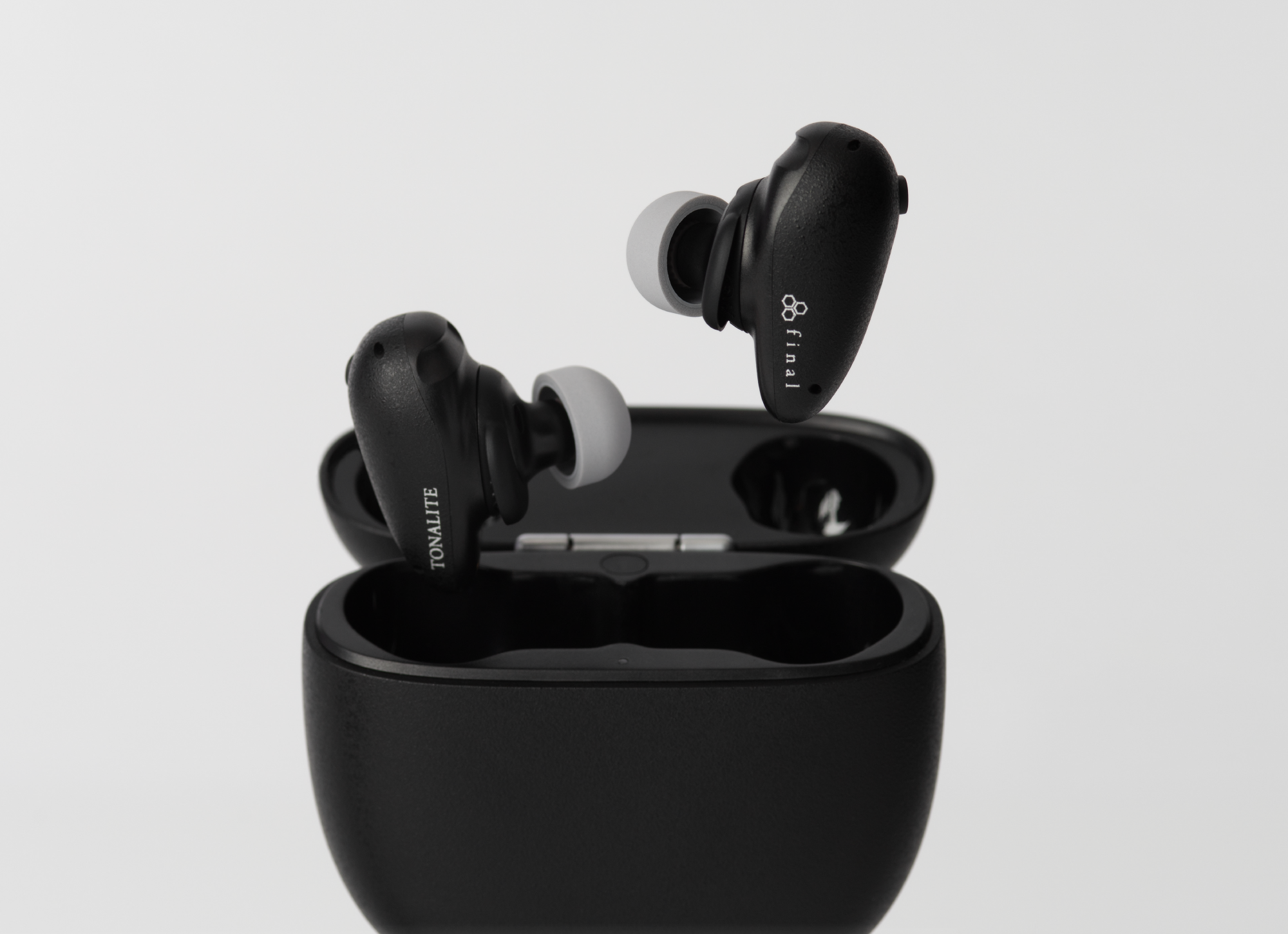 Słuchawki bezprzewodowe final audio tonalite