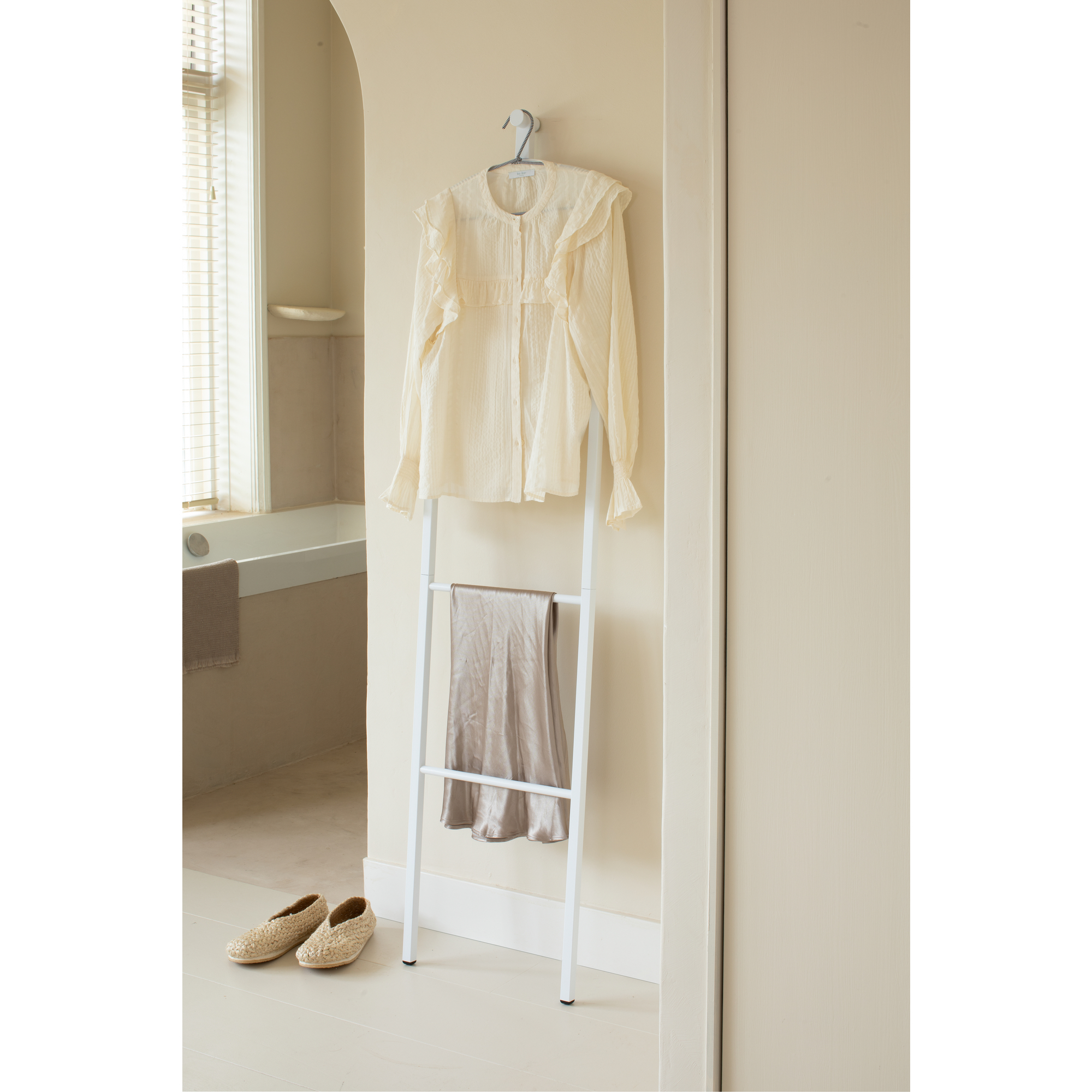 Brabantia wieszak na ręczniki stojący biały 229909