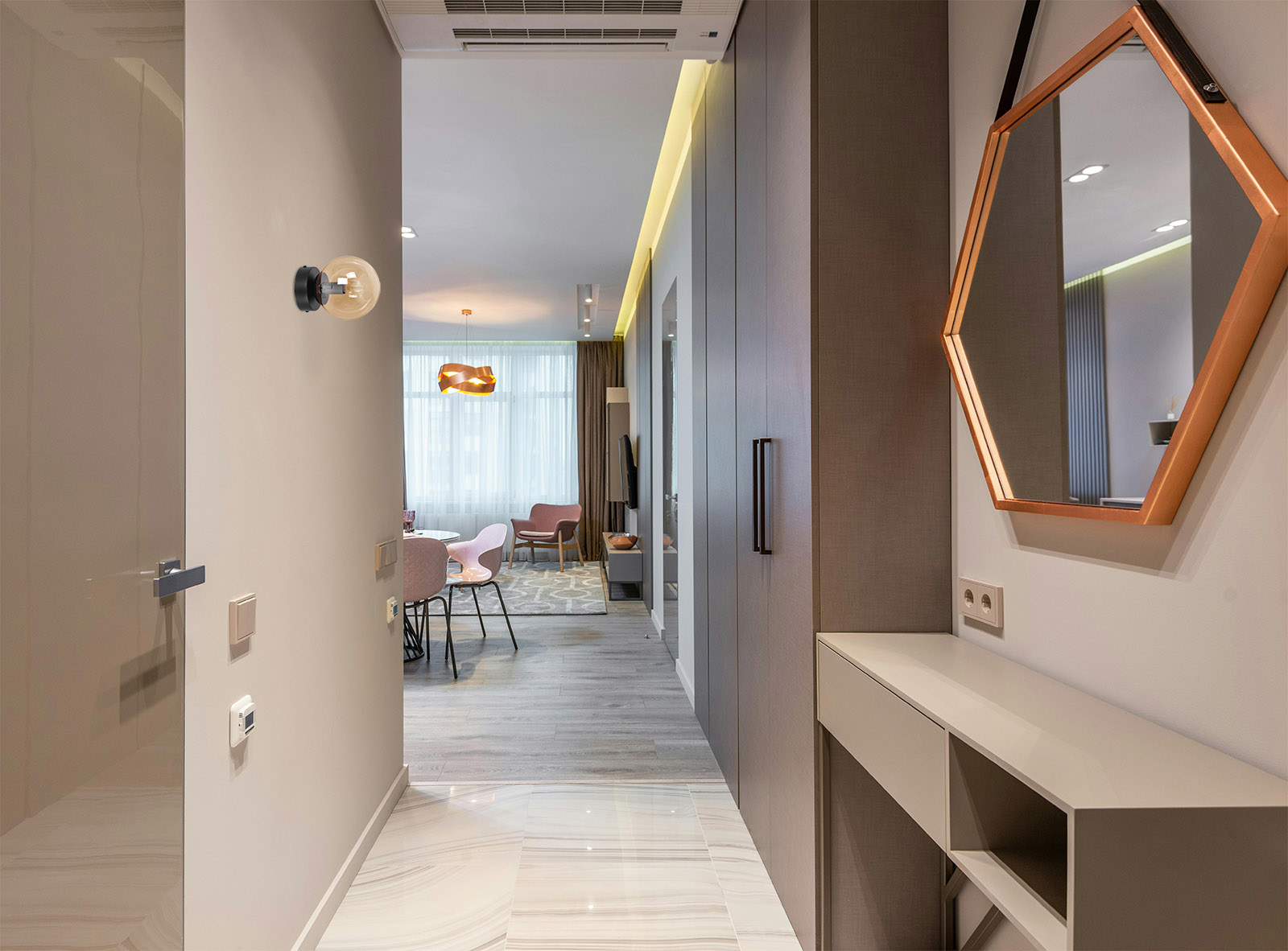 Kaja Piro lampa podsufitowa 1x10 W czarna-bursztynowa K-5366