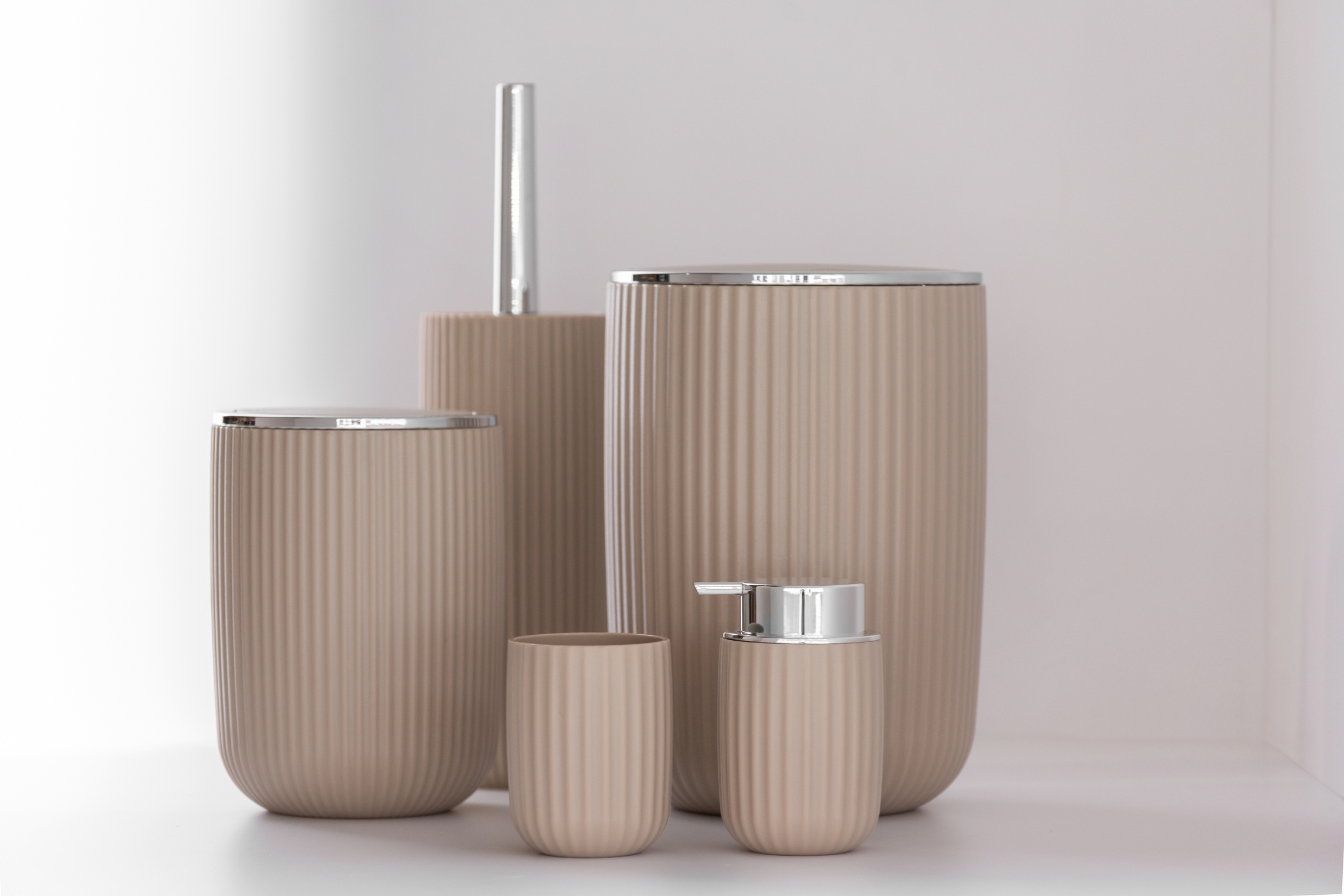 Wenko Agropoli dozownik do mydła 250 ml beżowy 25184100