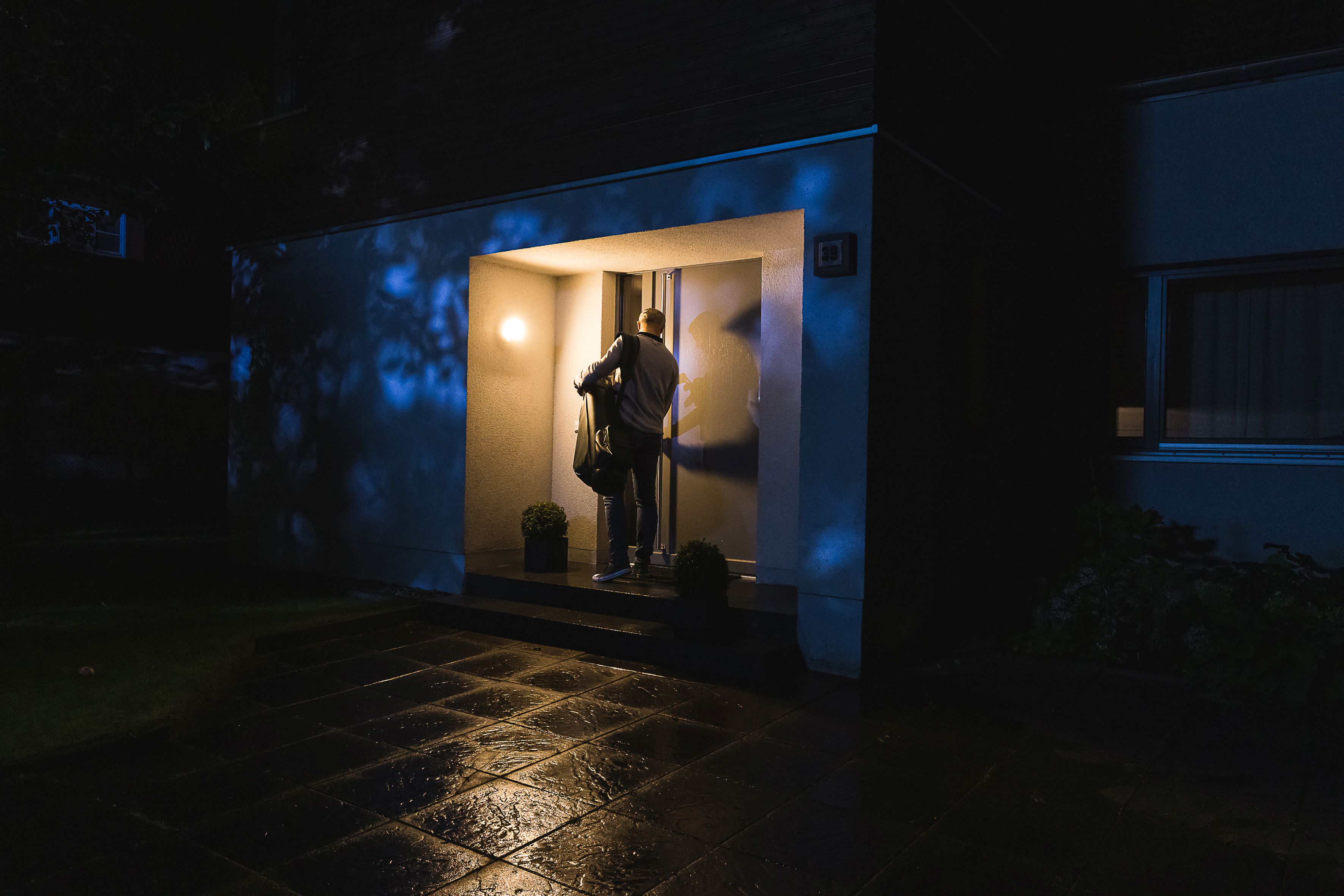 Osram Smart+ WiFi Outdoor Round Camera kinkiet zewnętrzny 1x15 W szary