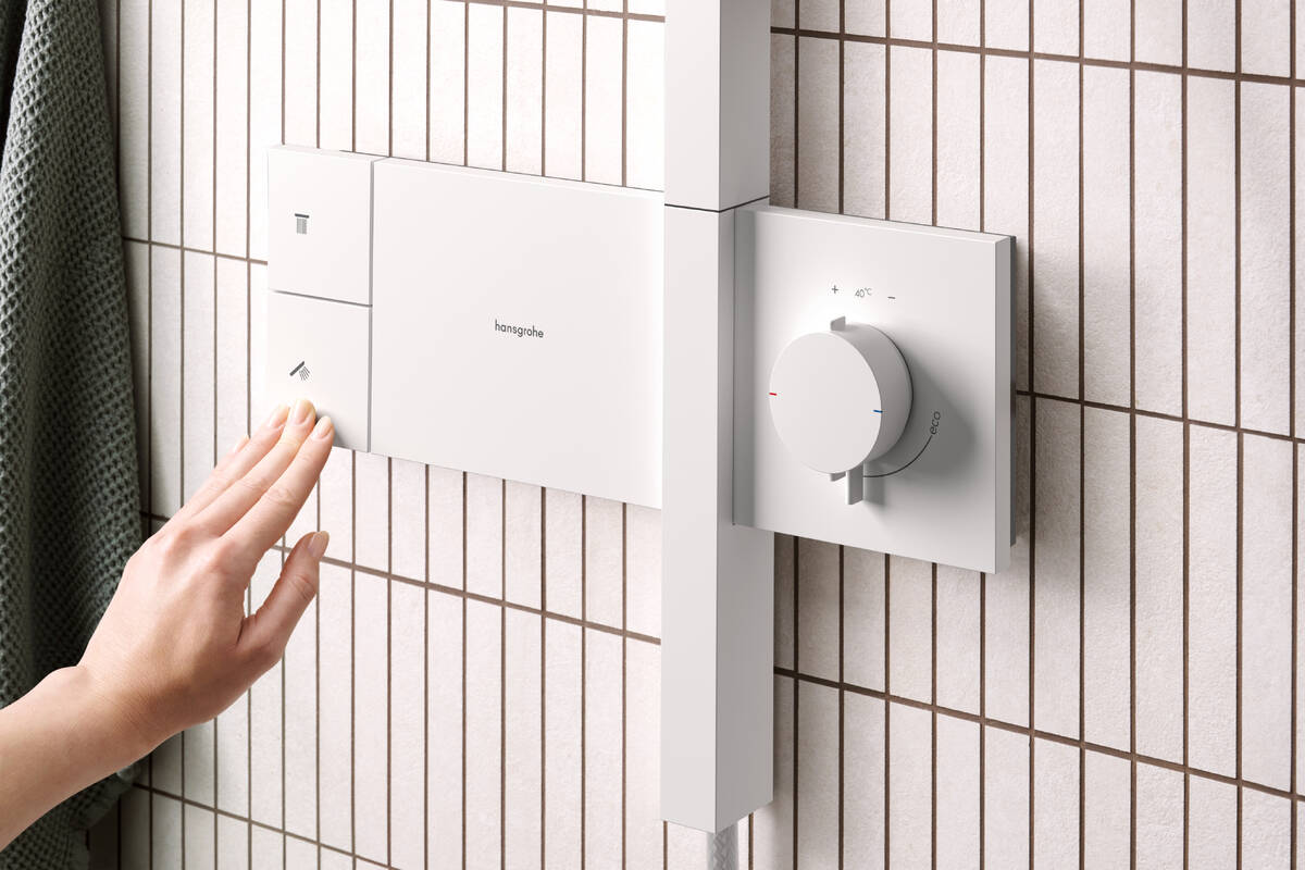 Hansgrohe Raindance Alive S EcoSmart zestaw prysznicowy ścienny termostatyczny z deszczownicą biały 24583700