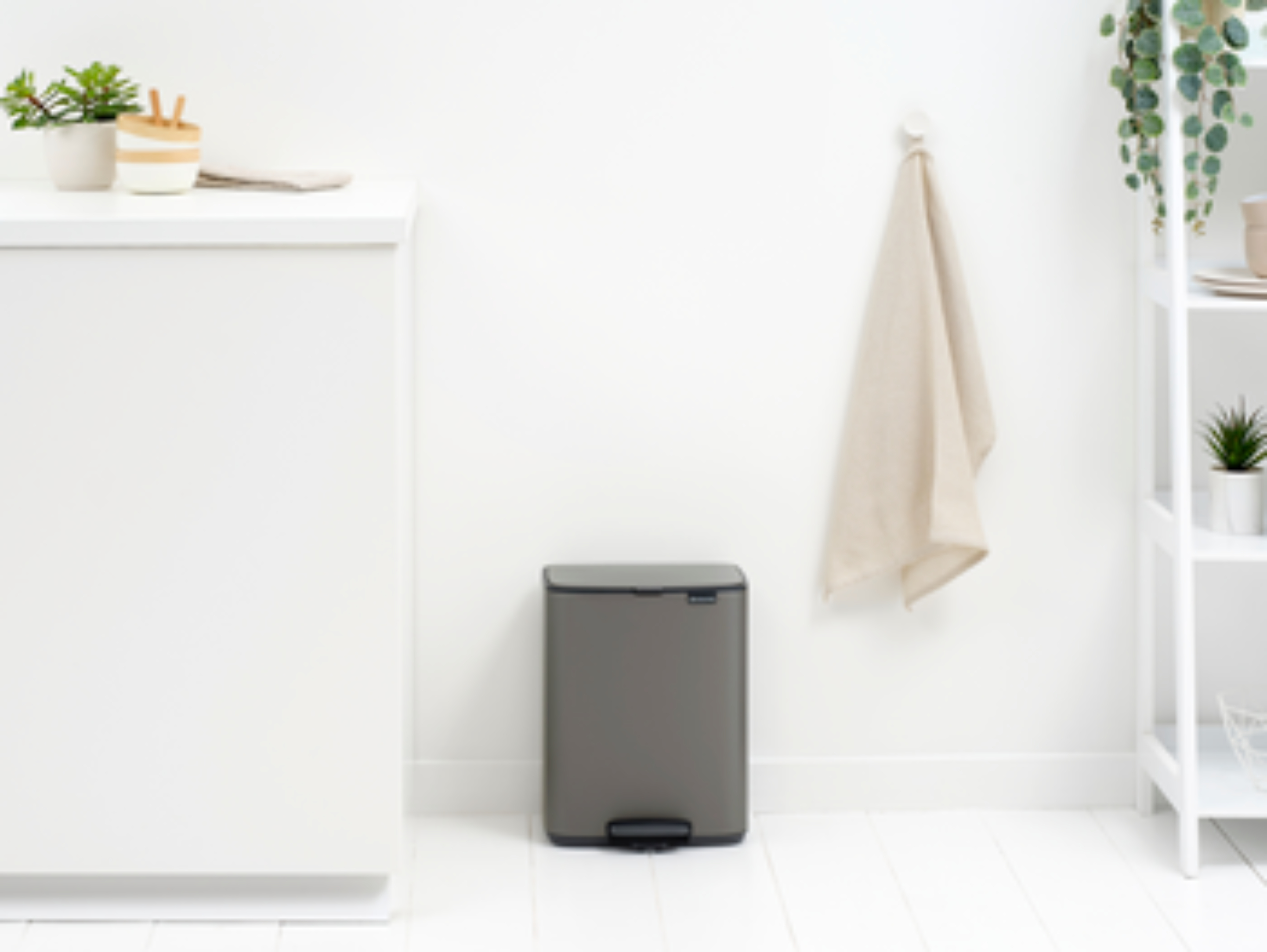 Brabantia Bo kosz na śmieci 12 l platinum 238062