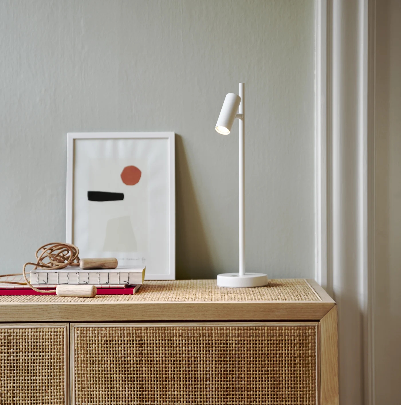 Nordlux Omari lampa stołowa 1x3,2 W biała 2112245001