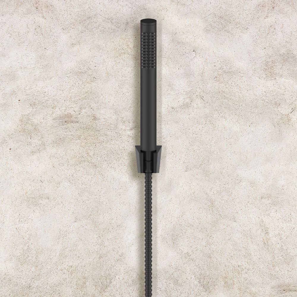 Invena Alonia zestaw prysznicowy ścienny czarny AU-70-M04