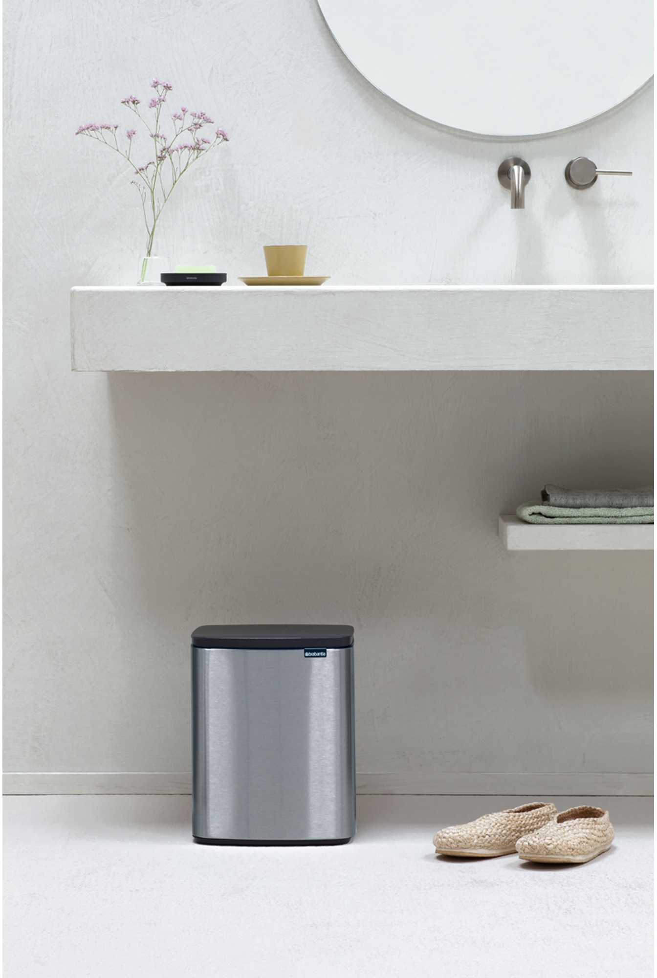 Brabantia Bo kosz na śmieci 12 l stal mat 230486 - Wysyłka w 24h