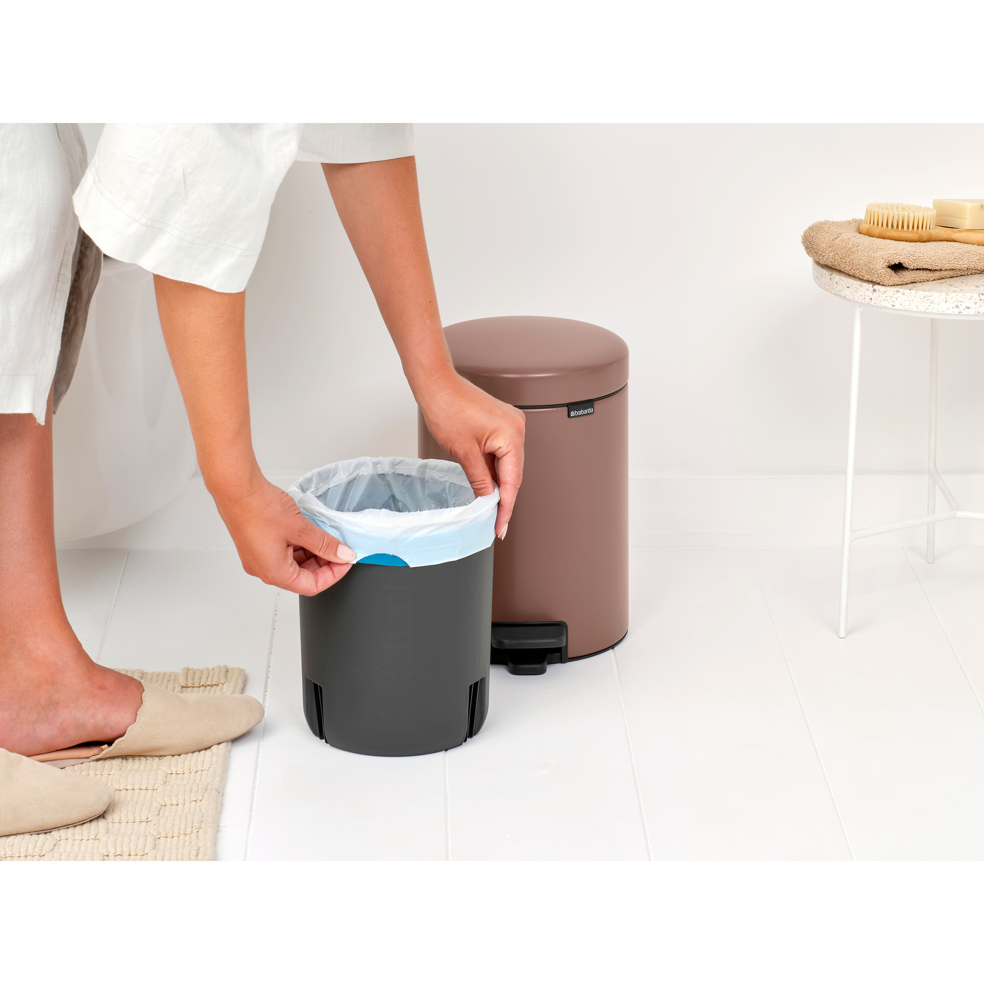 Brabantia NewIcon kosz na śmieci 5 l miedź 233982 - Wysyłka w 24h