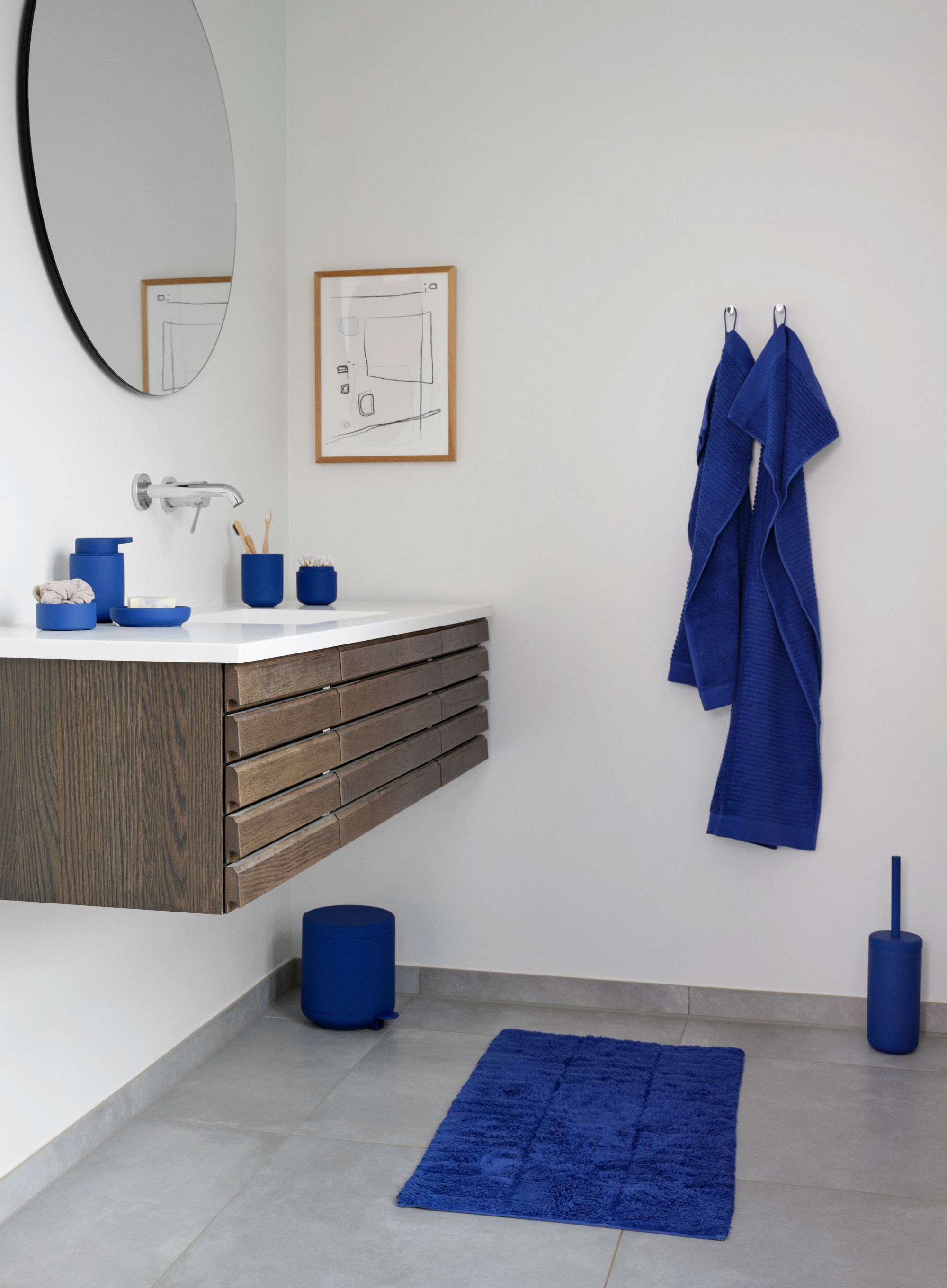 Zone Denmark Ume dozownik do mydła 250 ml niebieski 31552