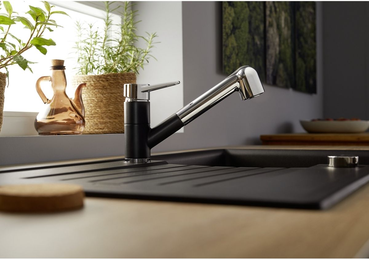 Blanco Wega-S II bateria kuchenna stojąca z wyciąganą wylewką Silgranit czarny/chrom 526428