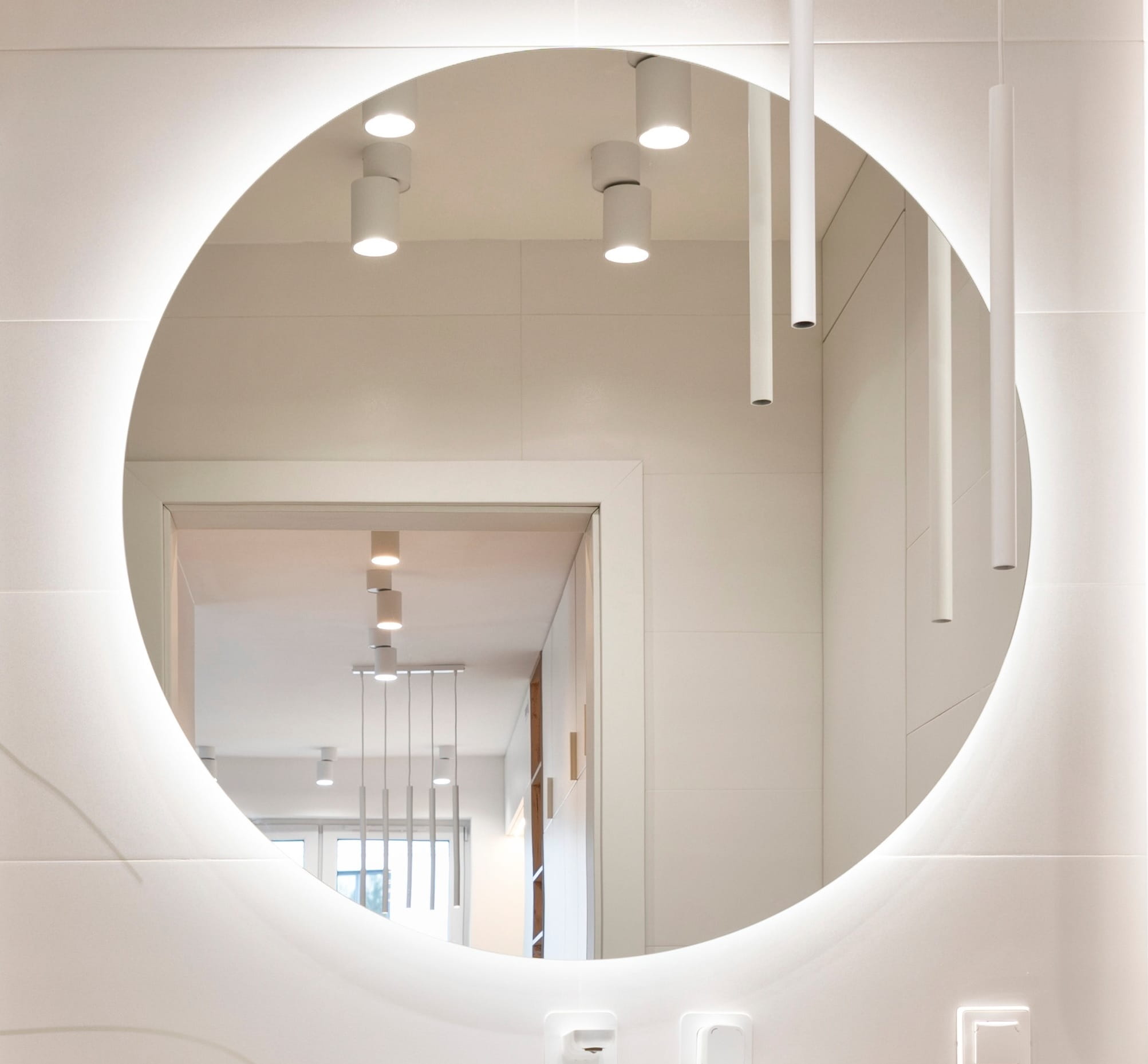 BD Art Luna lustro 70 cm okrągłe z oświetleniem białe 301210000001 - Wysyłka w 24h