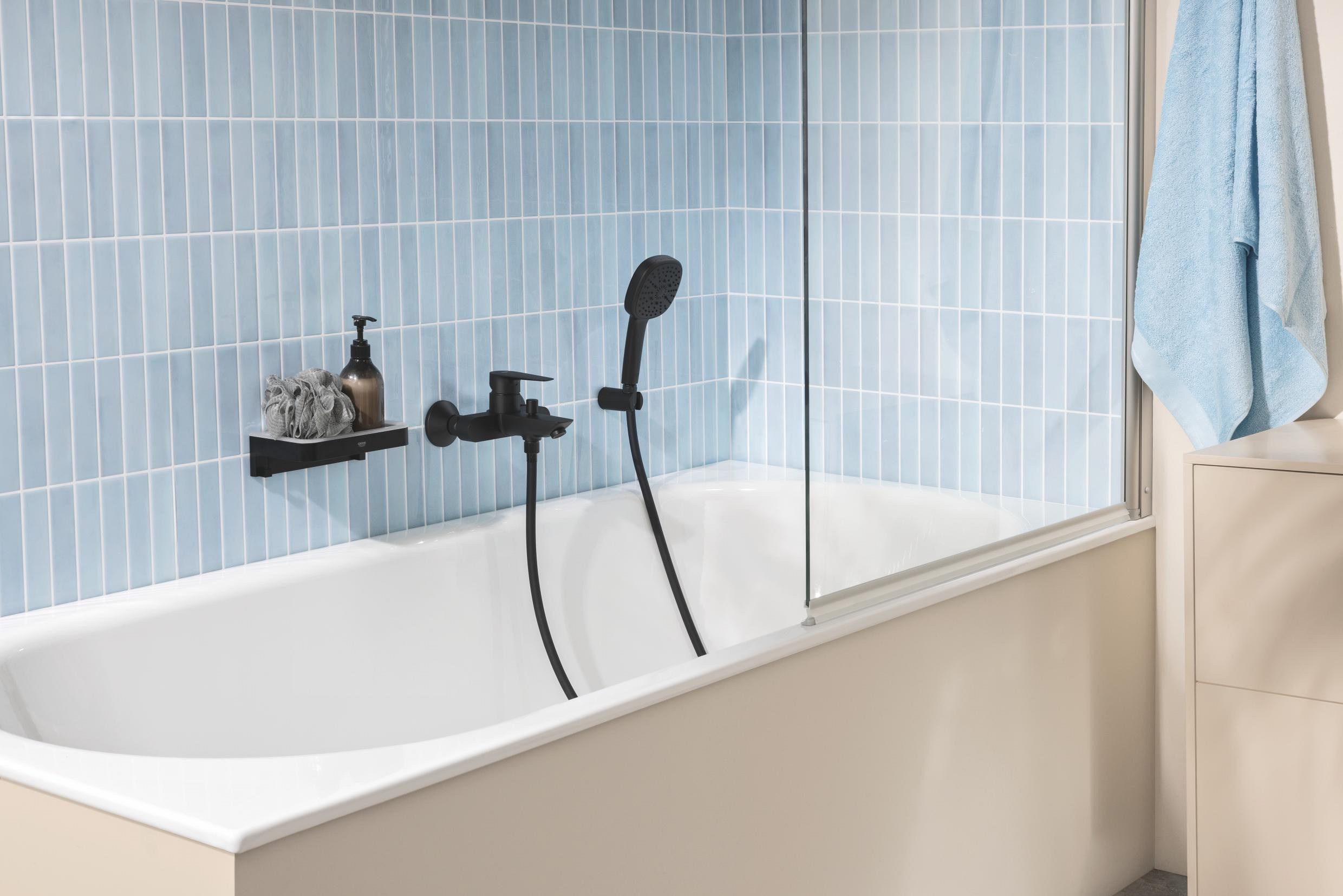 Grohe Start Edge bateria prysznicowa ścienna czarna 241982431