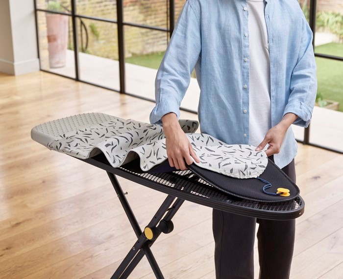 Joseph Joseph Glide Plus Ecru deska do prasowania 136x38 cm kremowa 50032