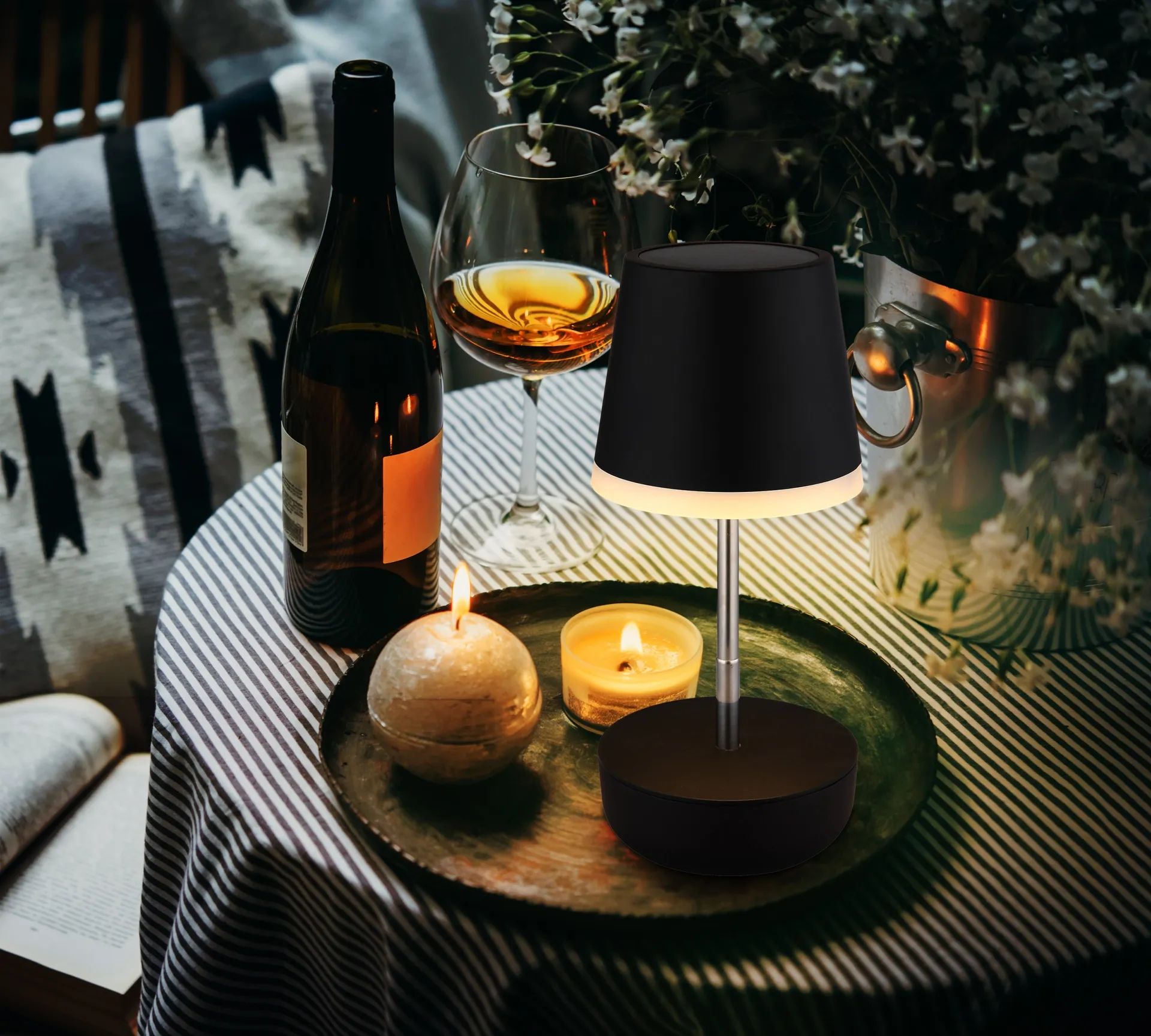 Globo Lighting Solar lampa solarna stołowa 1x0,06 W czarny 36638S