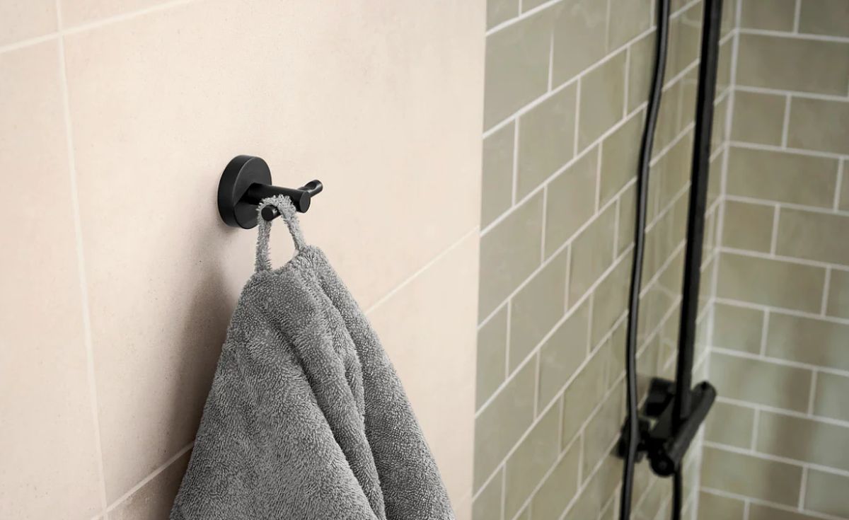 Tesa Moon wieszak na ręcznik czarny 40564-00000-00