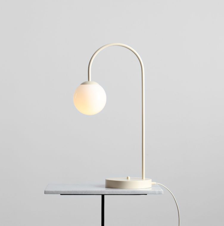 Aldex Una lampa stołowa 1x10 W kremowa 1116B9