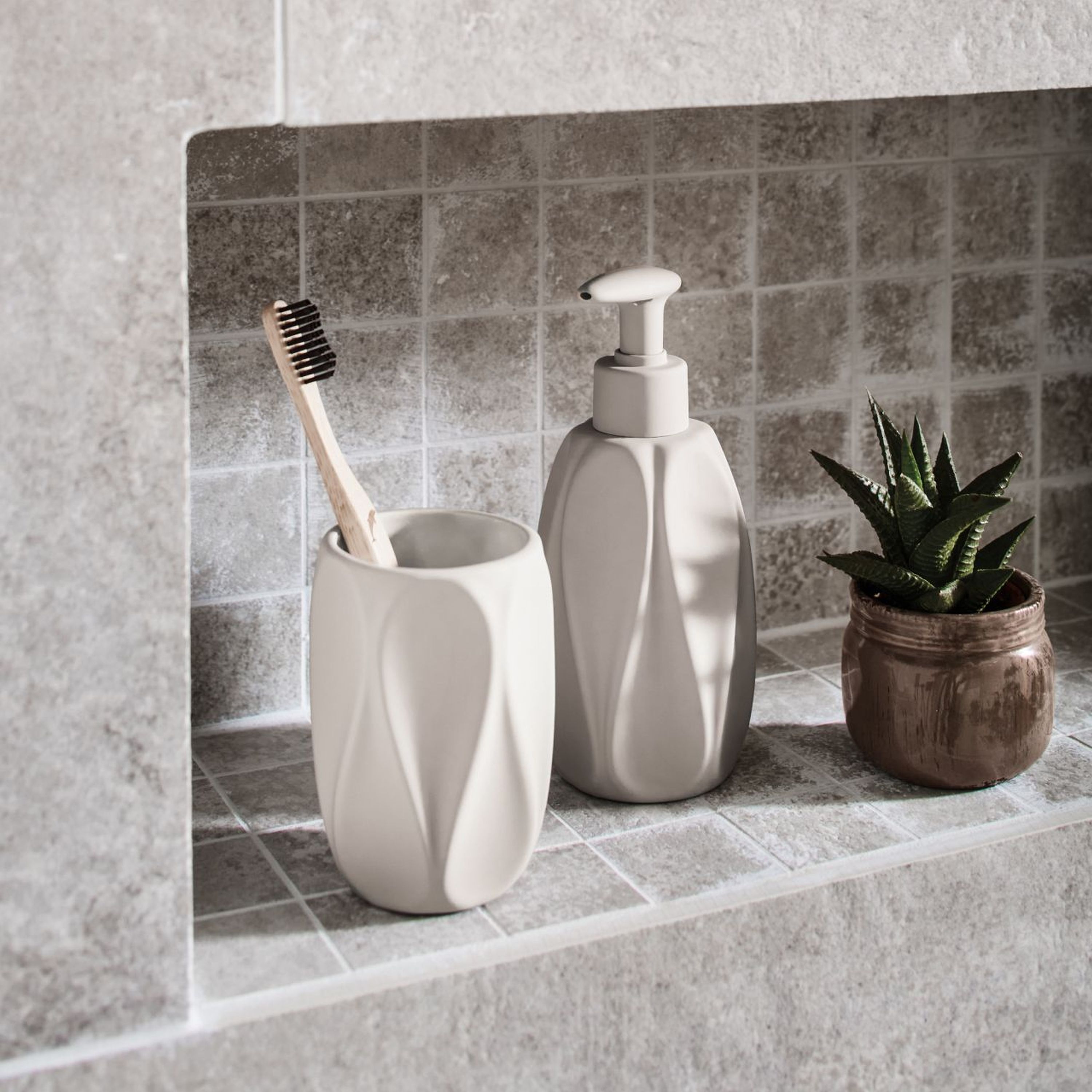 Kleine Wolke Trevi dozownik do mydła 250 ml chłodny beż kamionka soft touch 8684289854