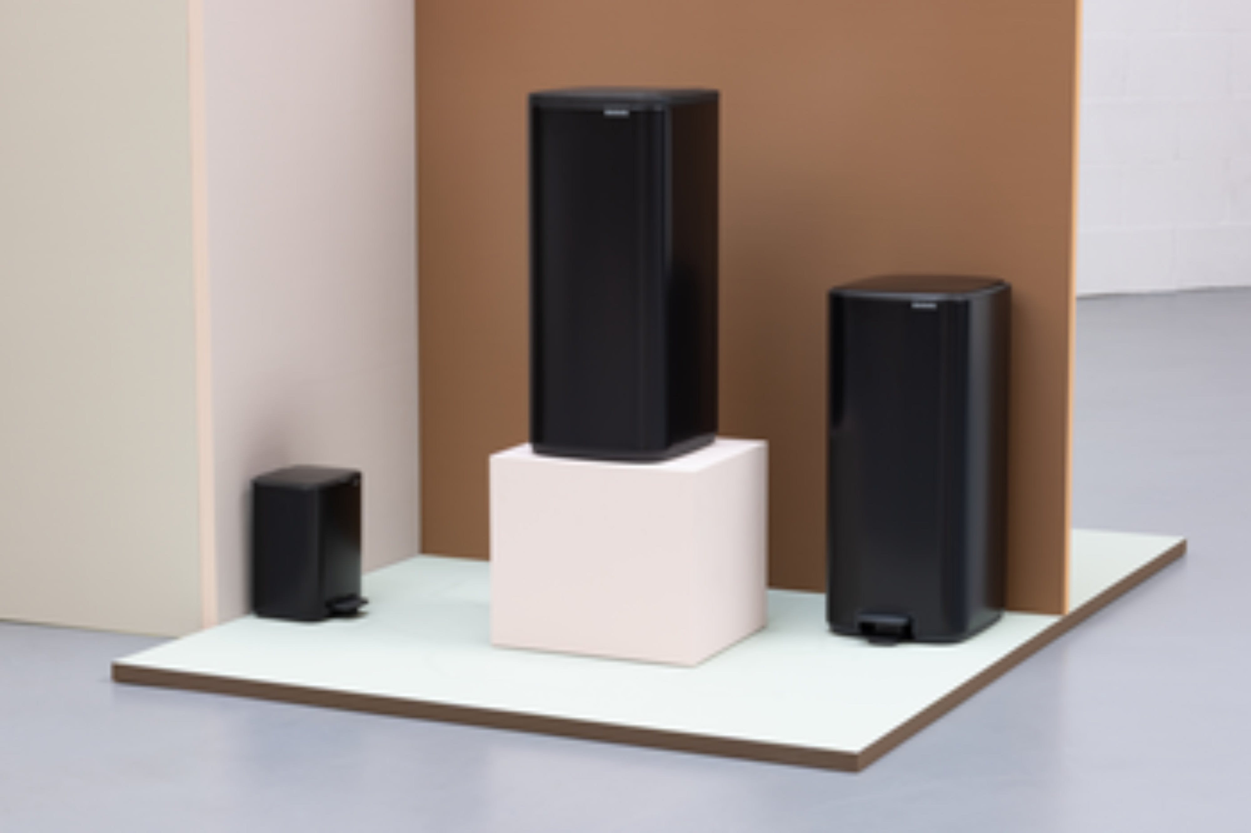 Brabantia Bo pojemnik na odpady 30 l czarny 238208