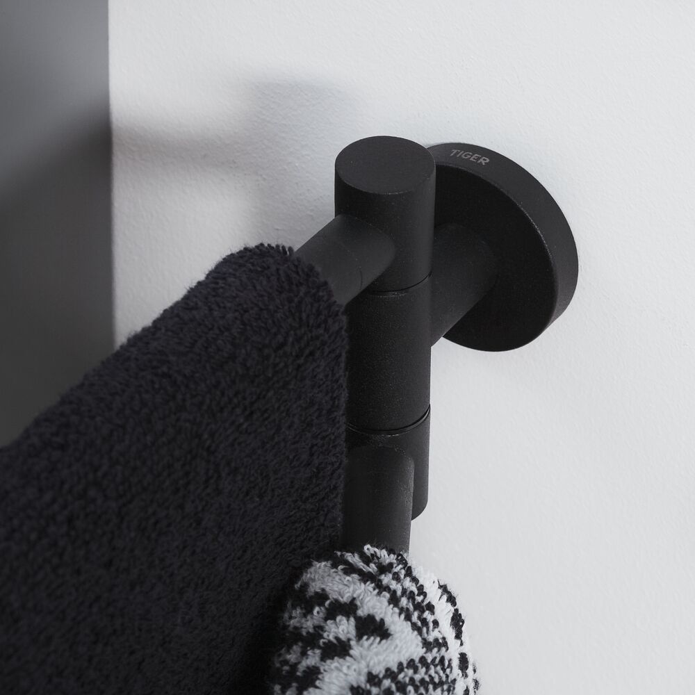 Tiger Boston wieszak na ręcznik dwuramienny czarny 308730746