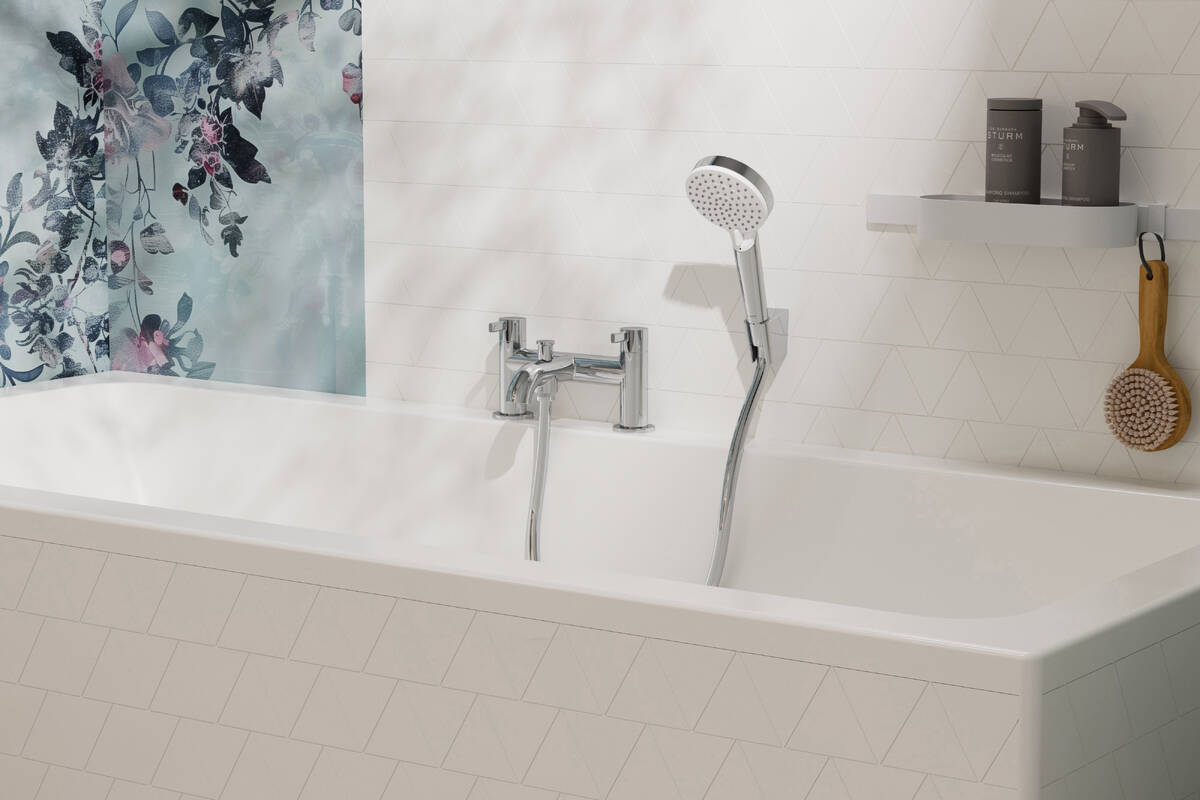 Hansgrohe Zesis S bateria wannowo-prysznicowa nawannowa chrom 74424000