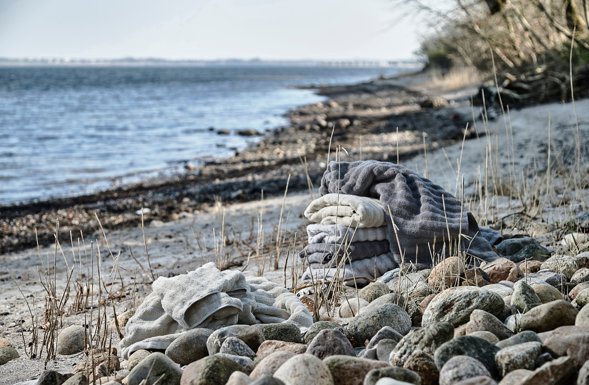 Zone Denmark Inu ręcznik 180x100 cm bawełniany taupe 28248