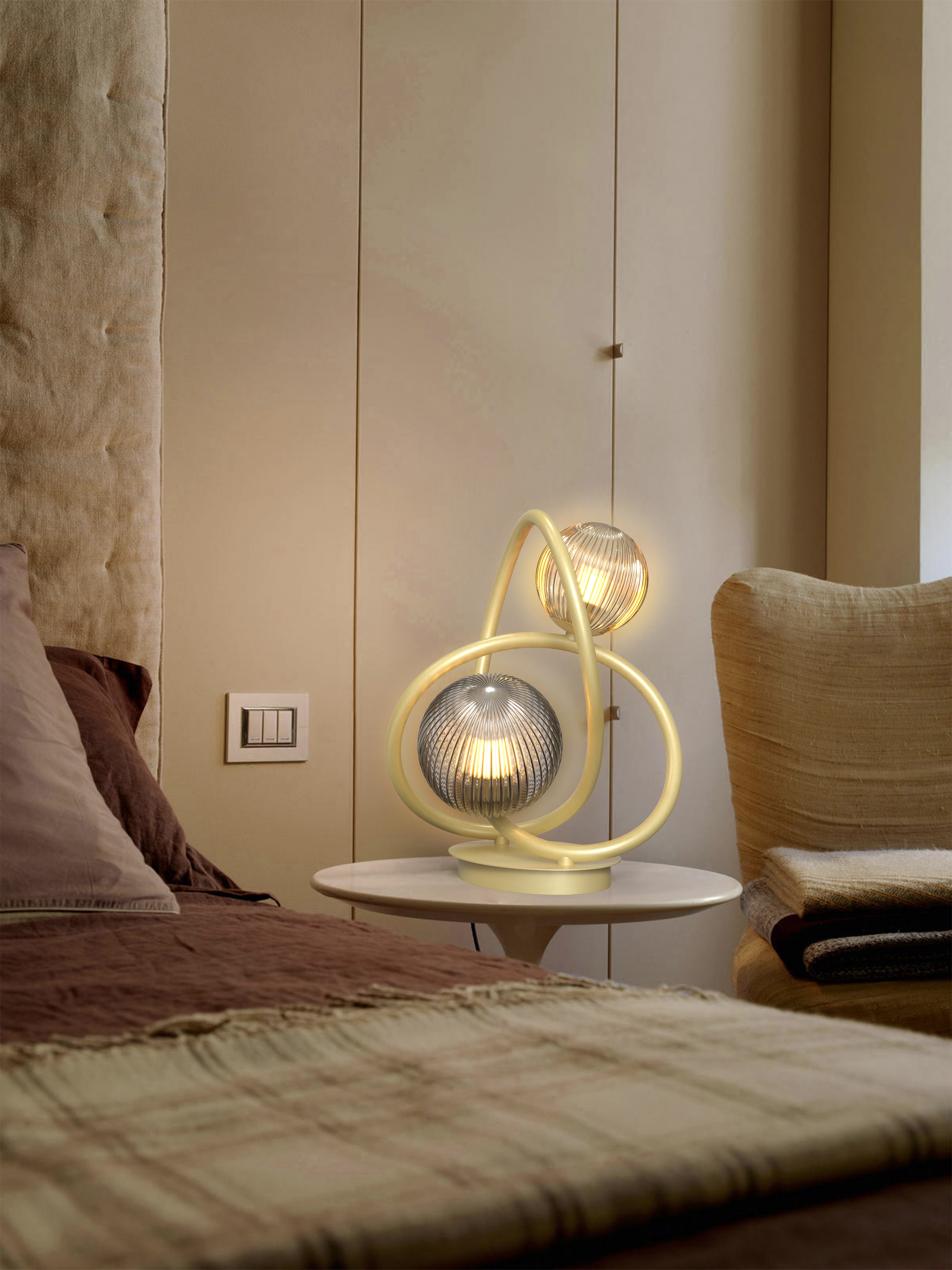 Aviano Metz lampa stołowa 2x3,5 W złota 8015-204