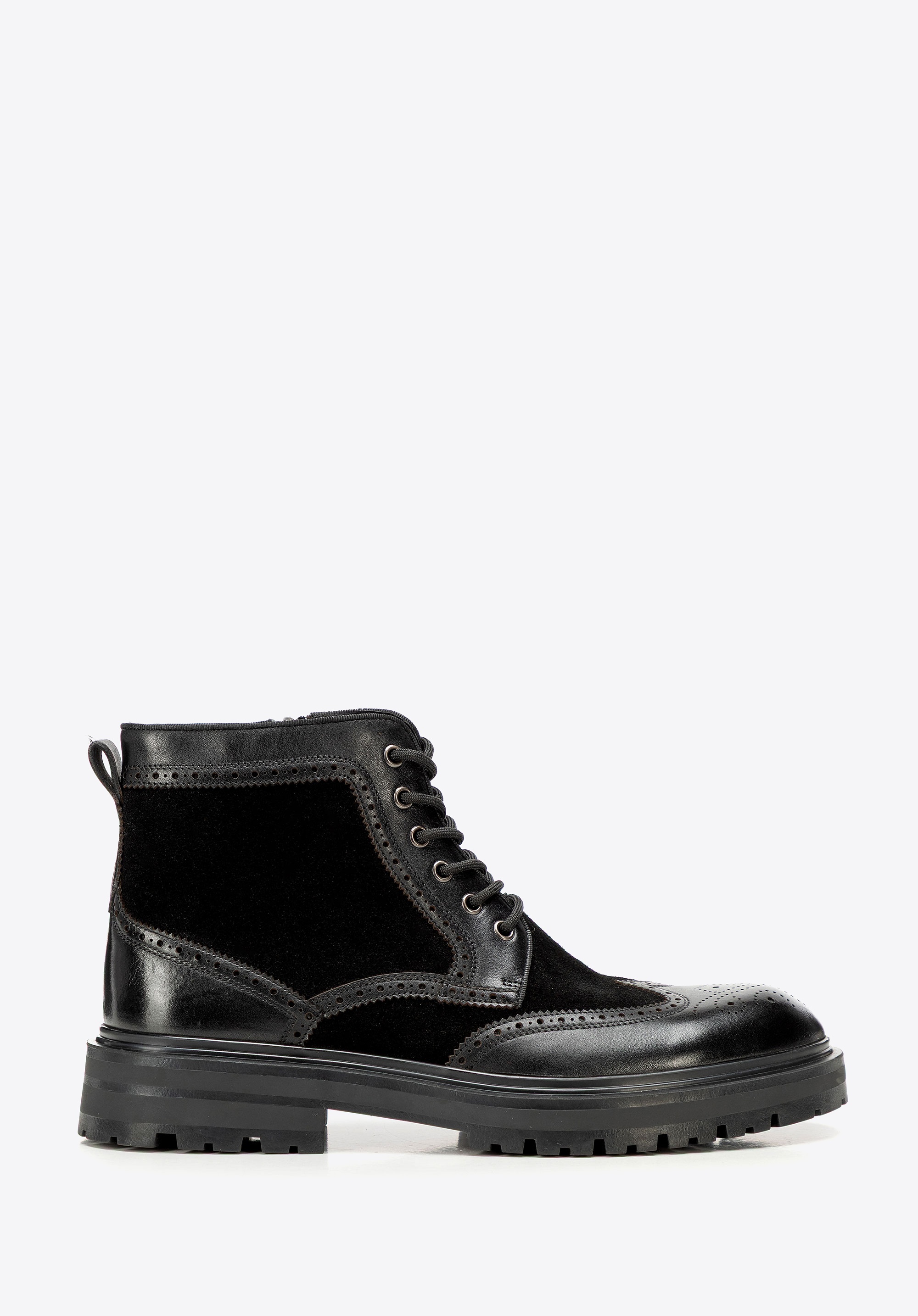 Męskie trzewiki ze skóry naturalnej z perforacjami czarne