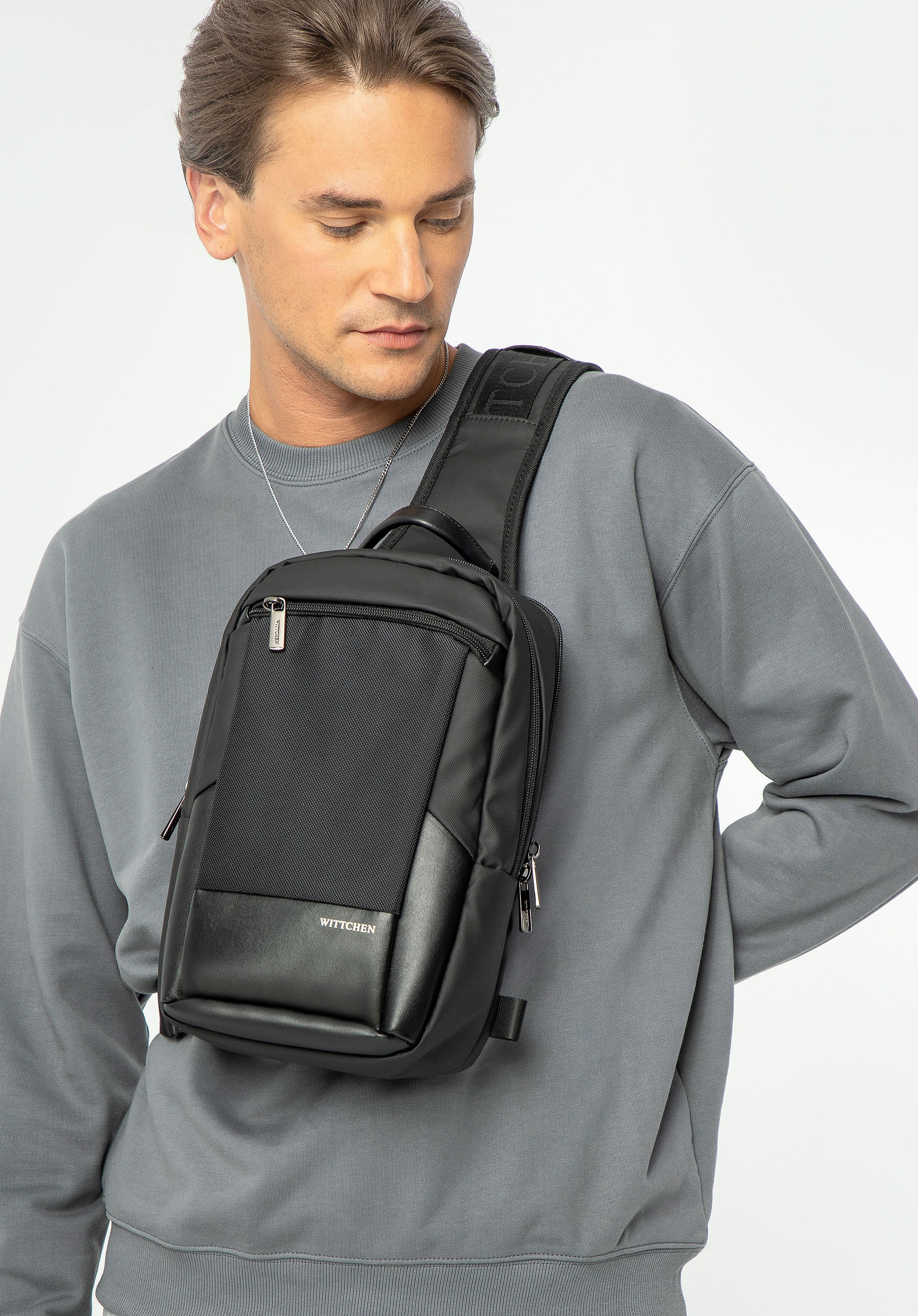 Plecak męski na jedno ramię czarny