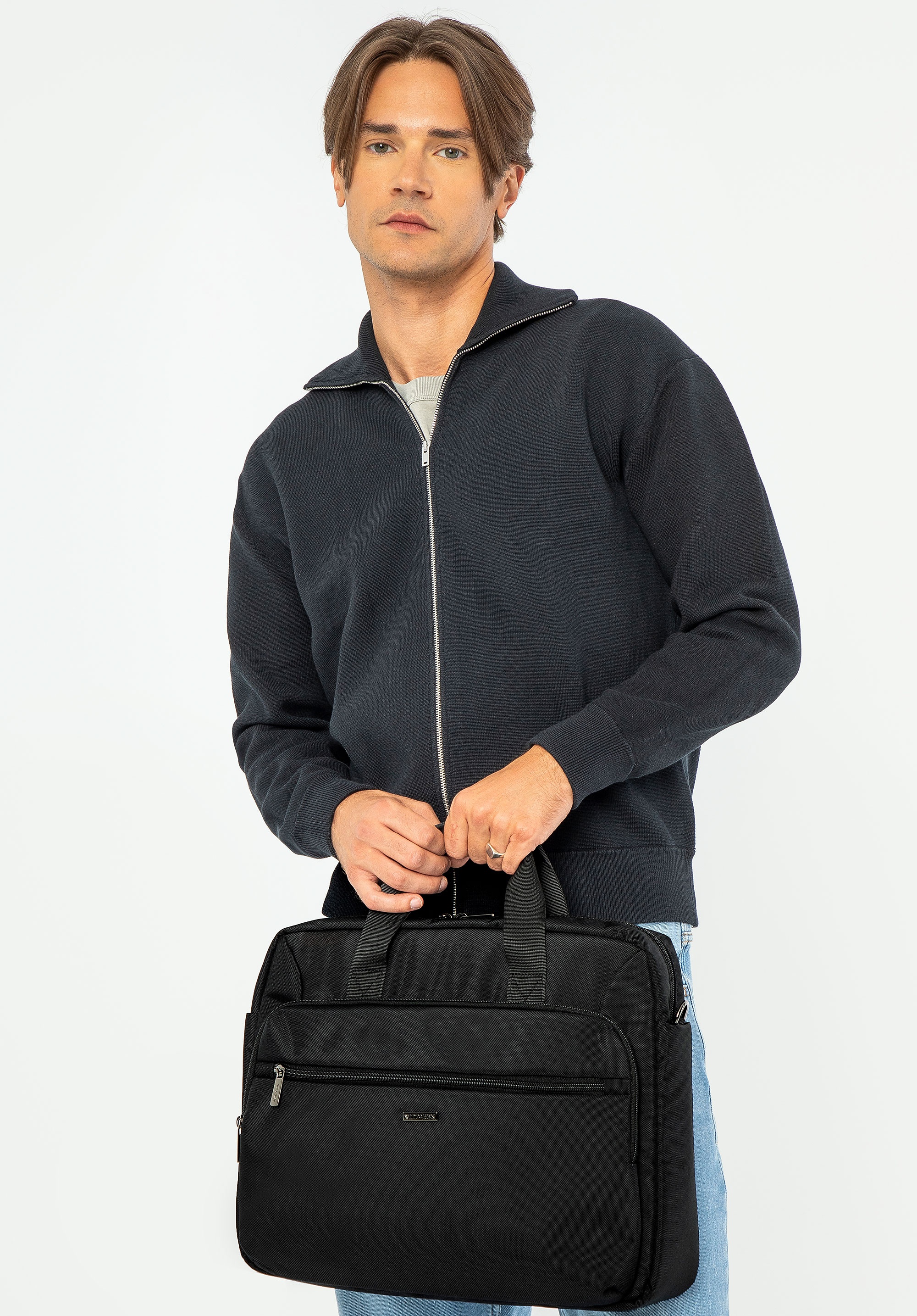 Męska torba na laptopa 15,6’’ jednokomorowa czarna