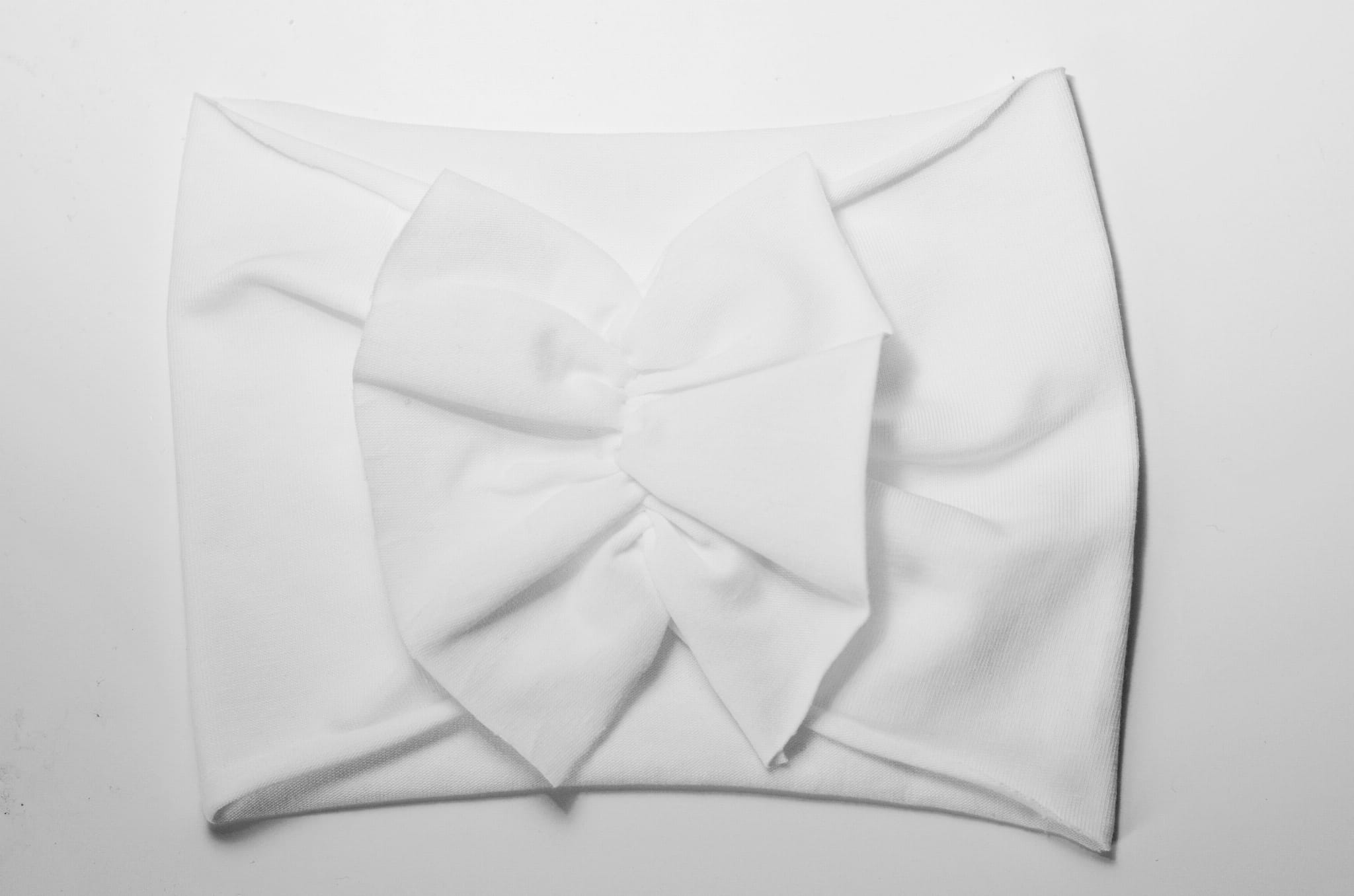 Laferio Dzianinowa szeroka opaska dla dziewczynki Biała