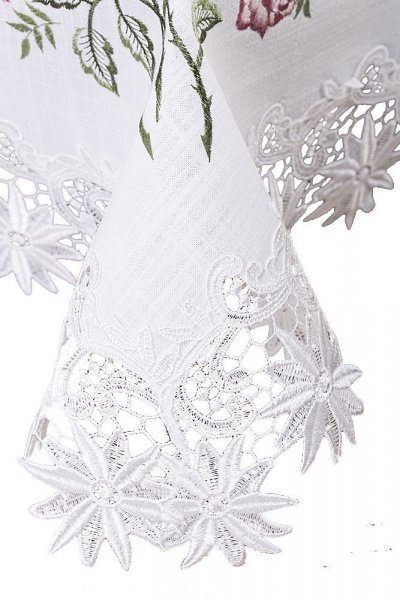 Wiosenny Ozdobny obrus gipiurowy rozmiar 45x45 608