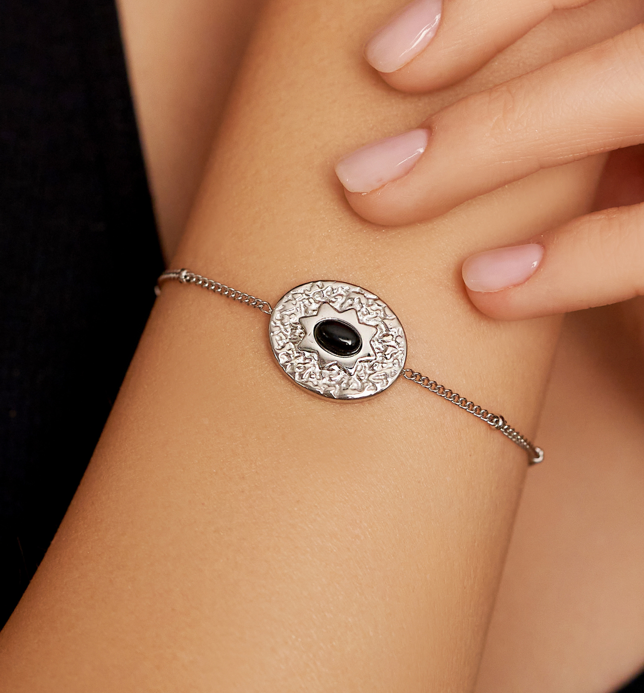 Bransoletka srebrna z czarnym agatem Dazzle BSA0506