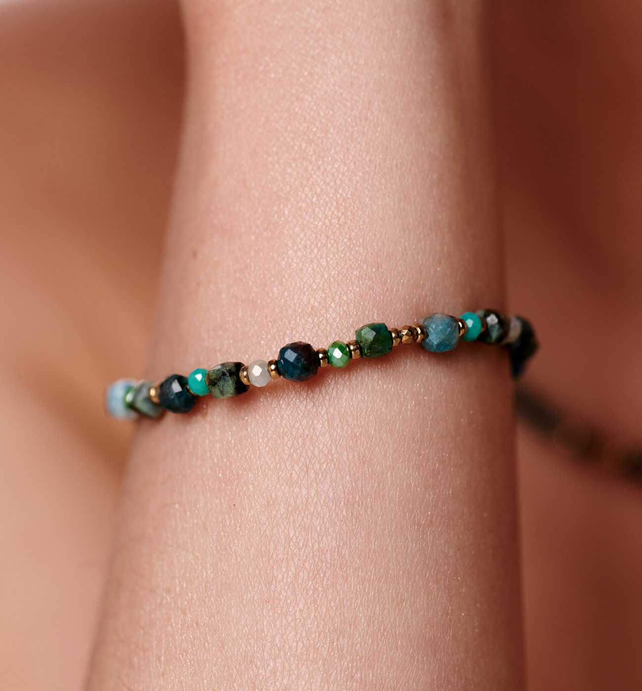 Bransoletka z kamieni naturalnych – afrykański turkus, apatyt BPA0576