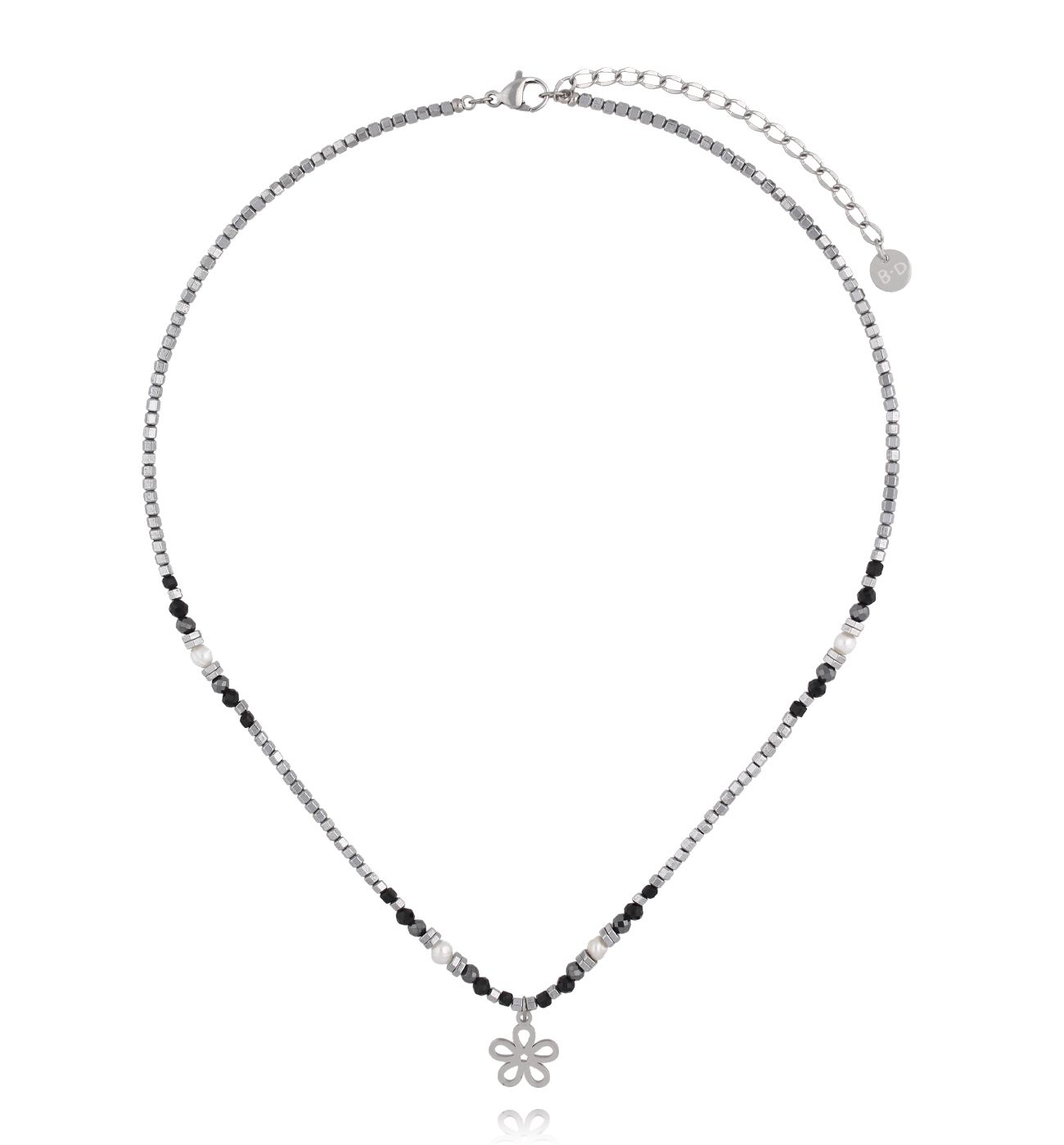 Naszyjnik z hematytu, czarnego turmalinu i pereł z zawieszką kwiatka NTW1618