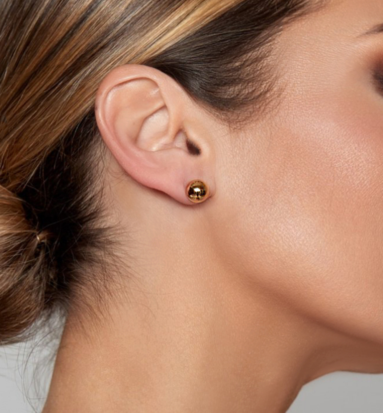 Kolczyki ze stali szlachetnej pozłacane kulki Soulmate 9 mm - By Dziubeka