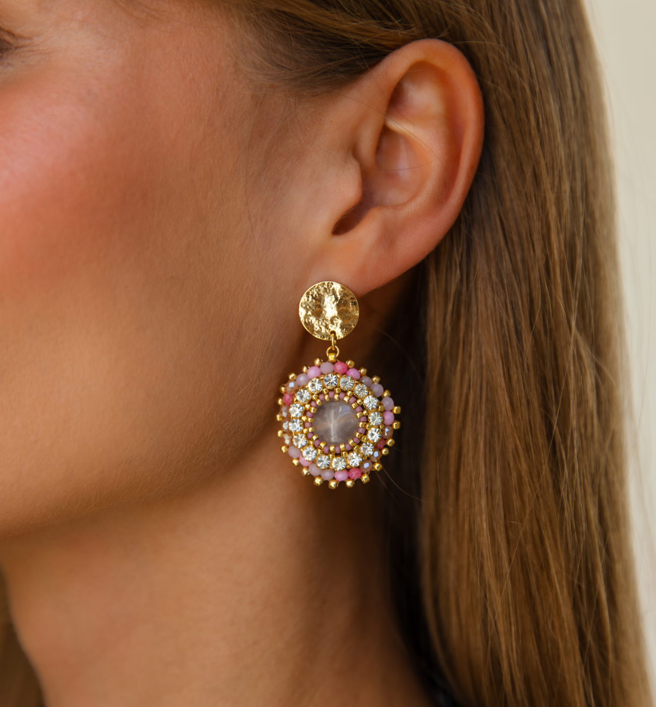 Kolczyki okrągłe złote z kwarcami różowymi KSC0162 - By Dziubeka