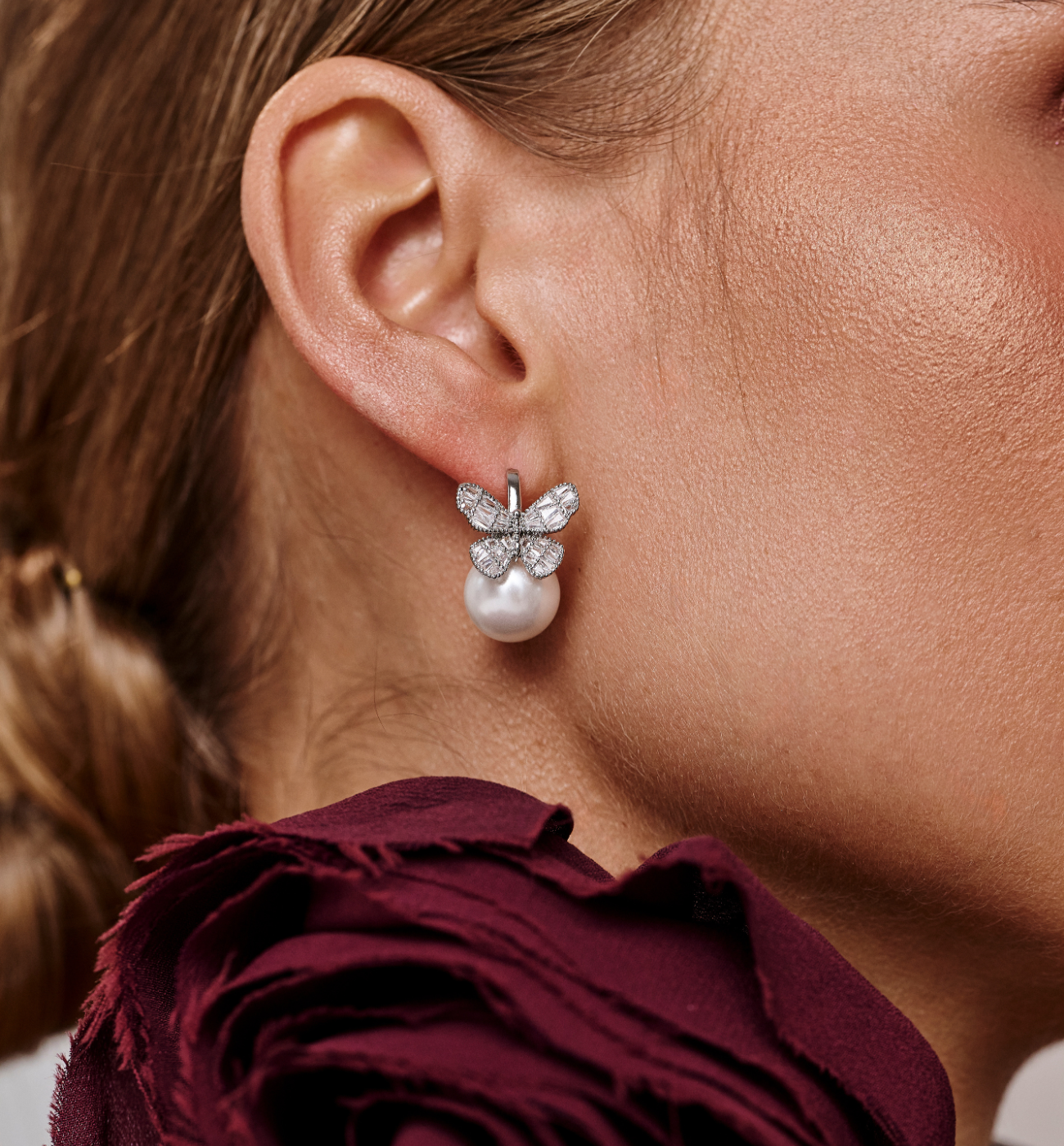 Kolczyki srebrne z perłami i motylkami - By Dziubeka