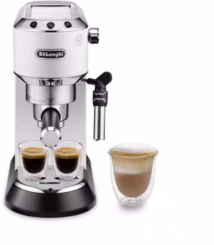 Kolbowy ekspres ciśnieniowy DE LONGHI EC685.W 1szt.