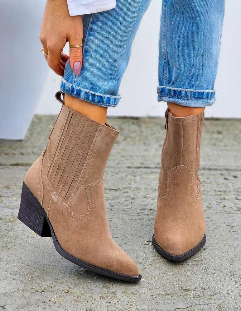 Beżowe Botki Kowbojki Ze Skóry Naturalnej Saves