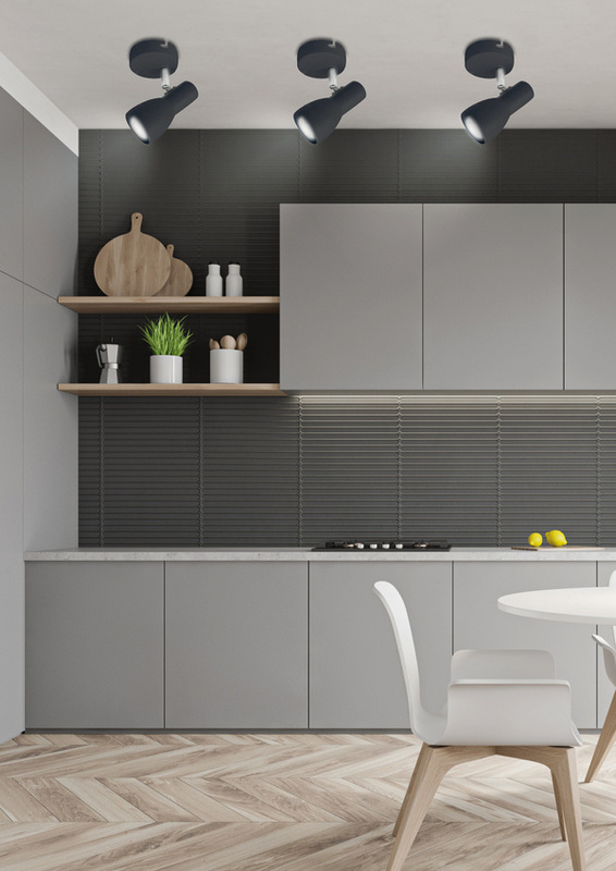 Czarny kinkiet ścienny na żarówkę E14 do salonu PICARDO metal