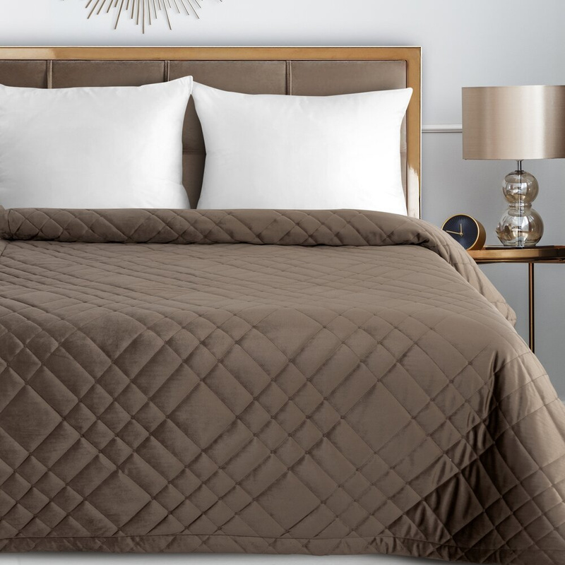 Brązowa narzuta na łóżko 200x220 cm RIVERA 6 z przeszyciami