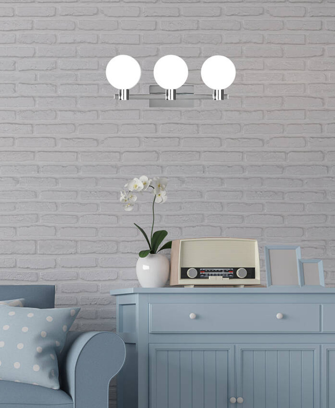 Biały chromowany kinkiet ścienny z żarówkami do salonu MALDUS 3-punktowy