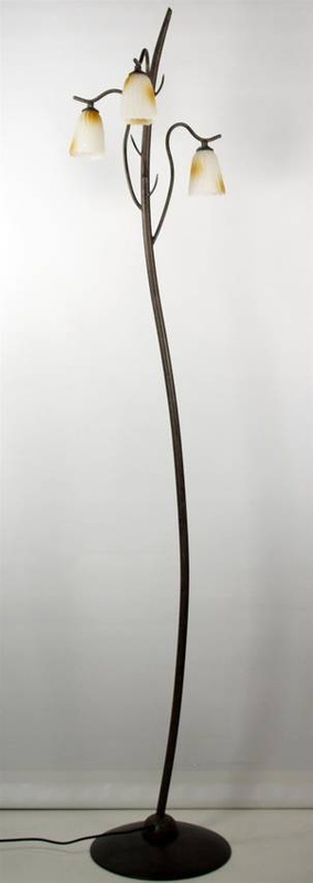 Patynowa lampa podłogowa stojąca do salonu na kabel z włącznikiem