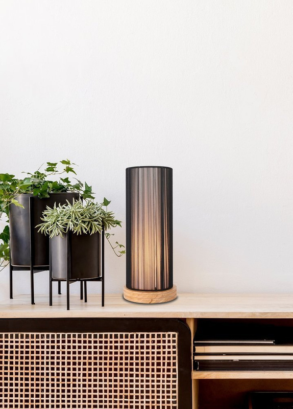 Czarna lampa stołowa z drewnianą podstawą do salonu KIOTO 33 cm