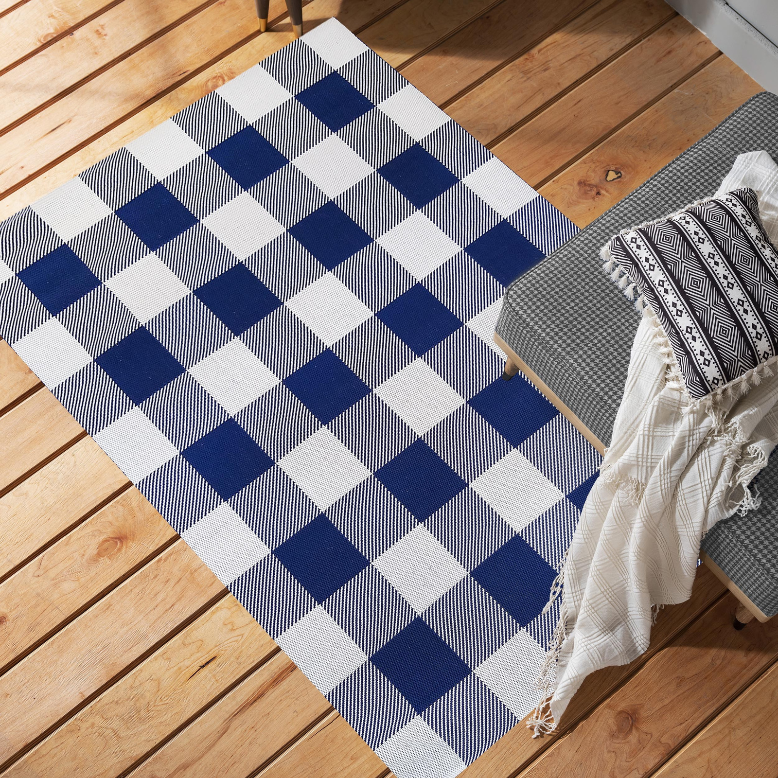 Zewnętrzny dywan sznurkowy PATIO 13- Granatowo- biały