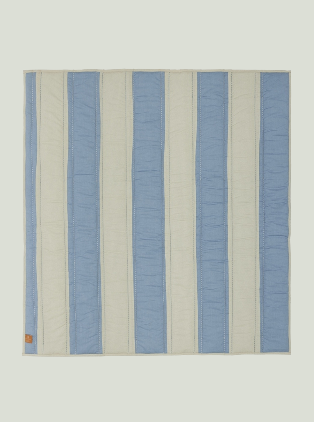 Mata Koc dziecięcy do zabawy Striped Quilted Blanket Blue / Clay OYOY Mini