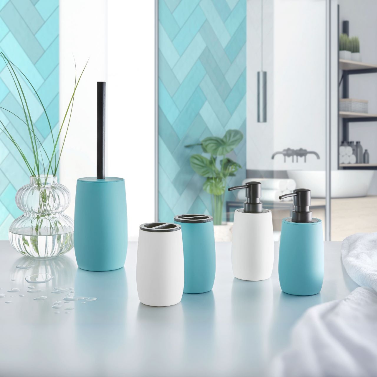 Kleine Wolke Daily kubek na szczoteczki czarny/niebieski 8677702851