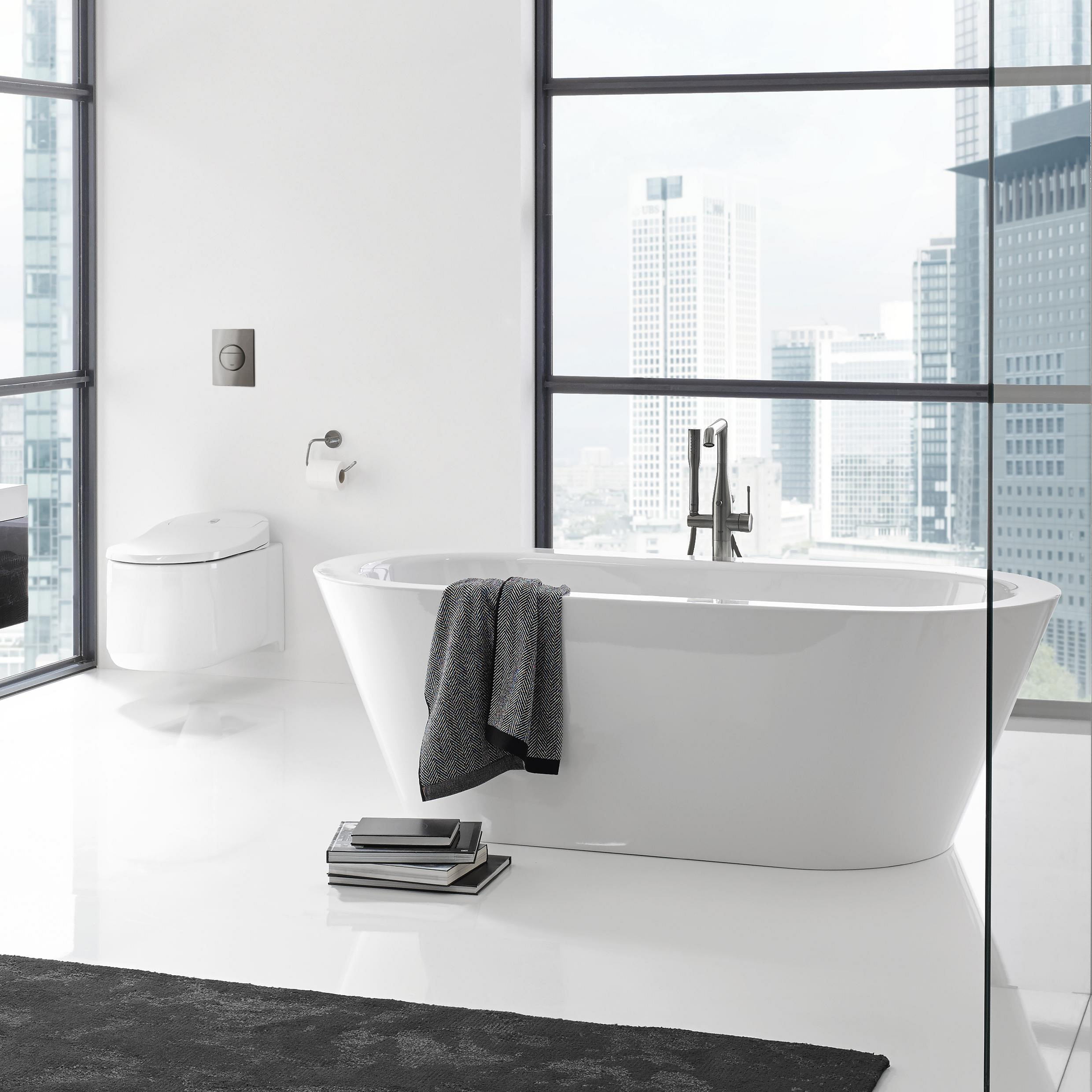Grohe Essence bateria wannowo-prysznicowa wolnostojąca Brushed Hard Graphite 23491AL1