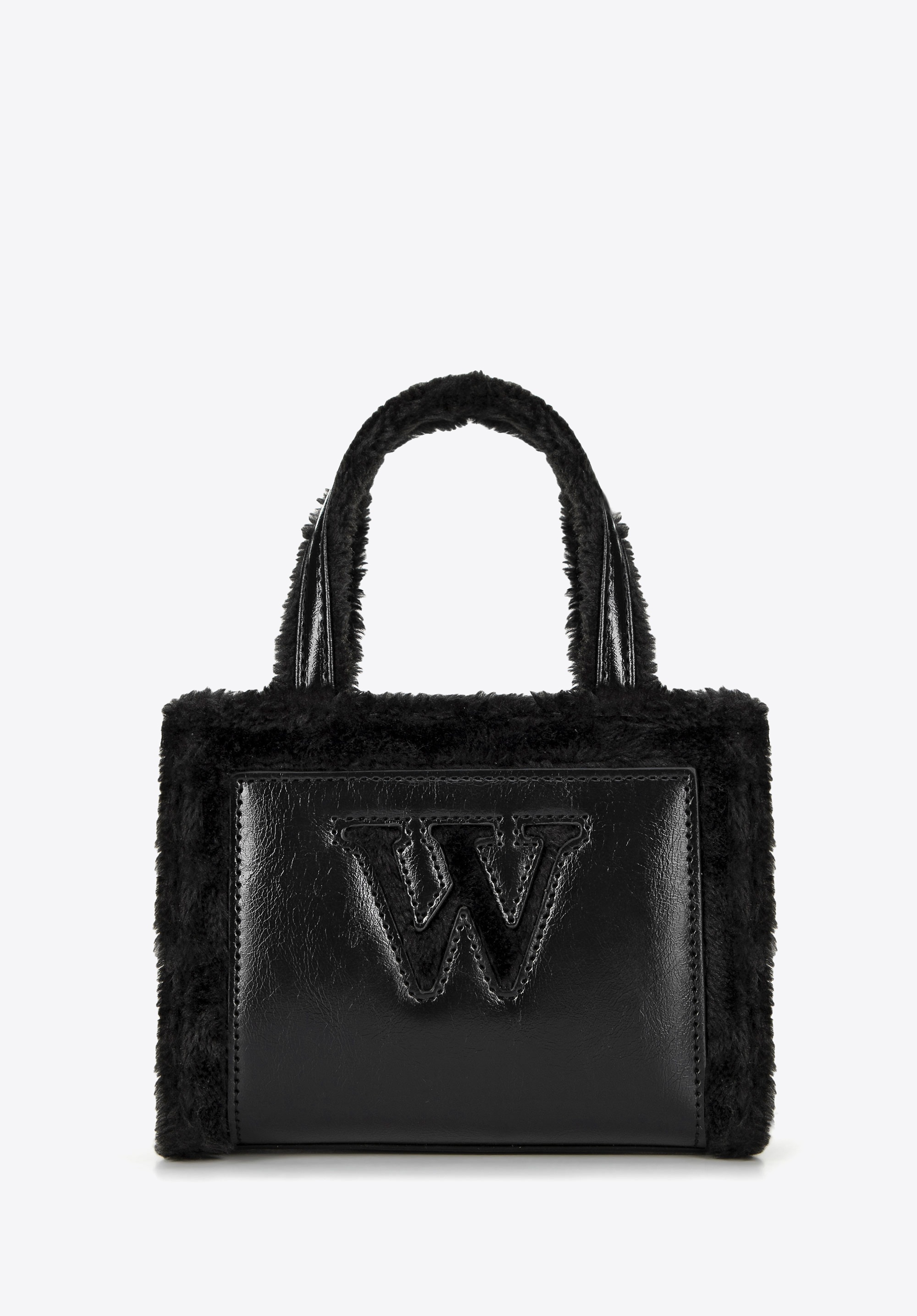 Damski kuferek z ekoskóry obszyty futerkiem czarny