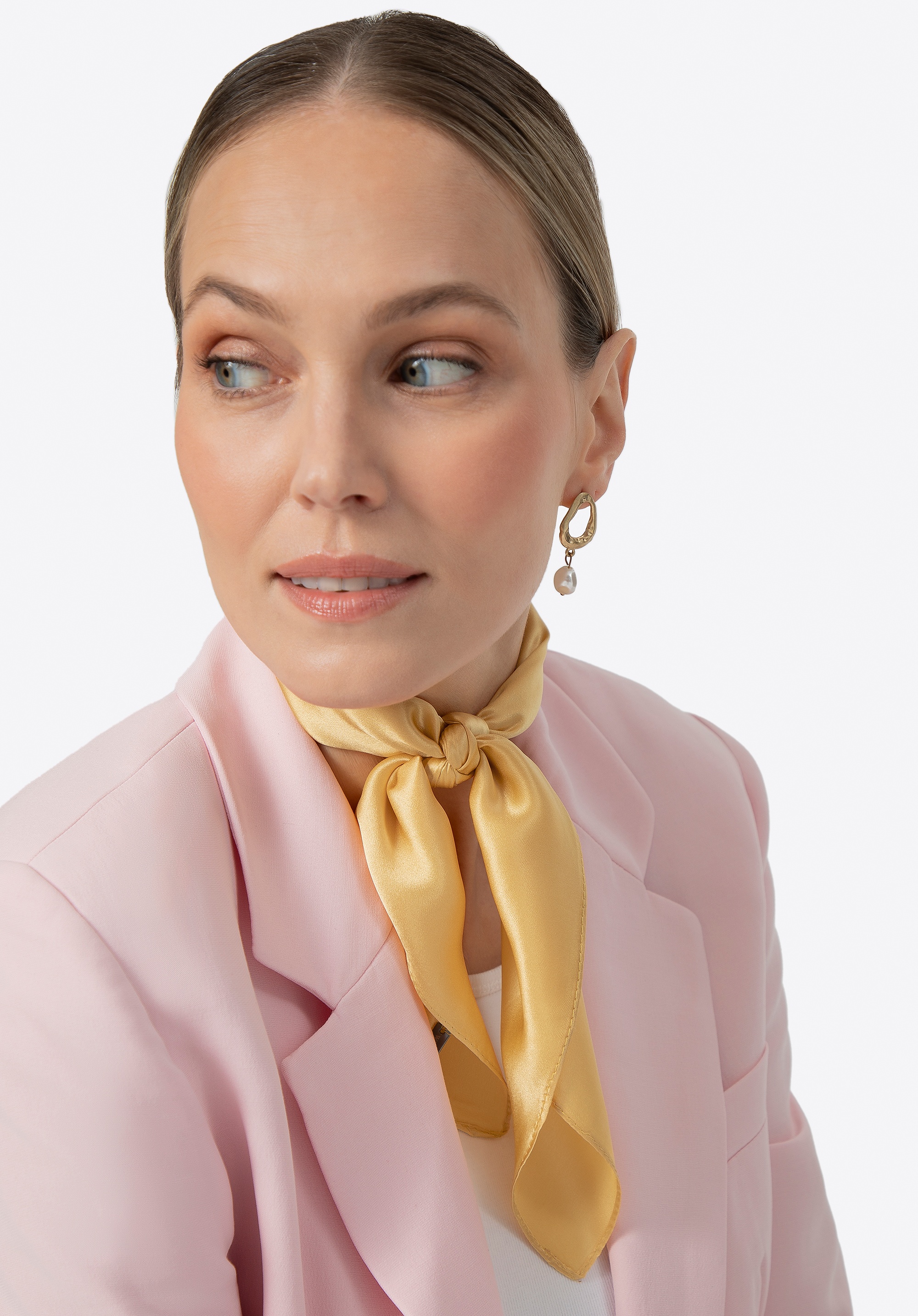 Jednolita damska apaszka z jedwabiu żółta