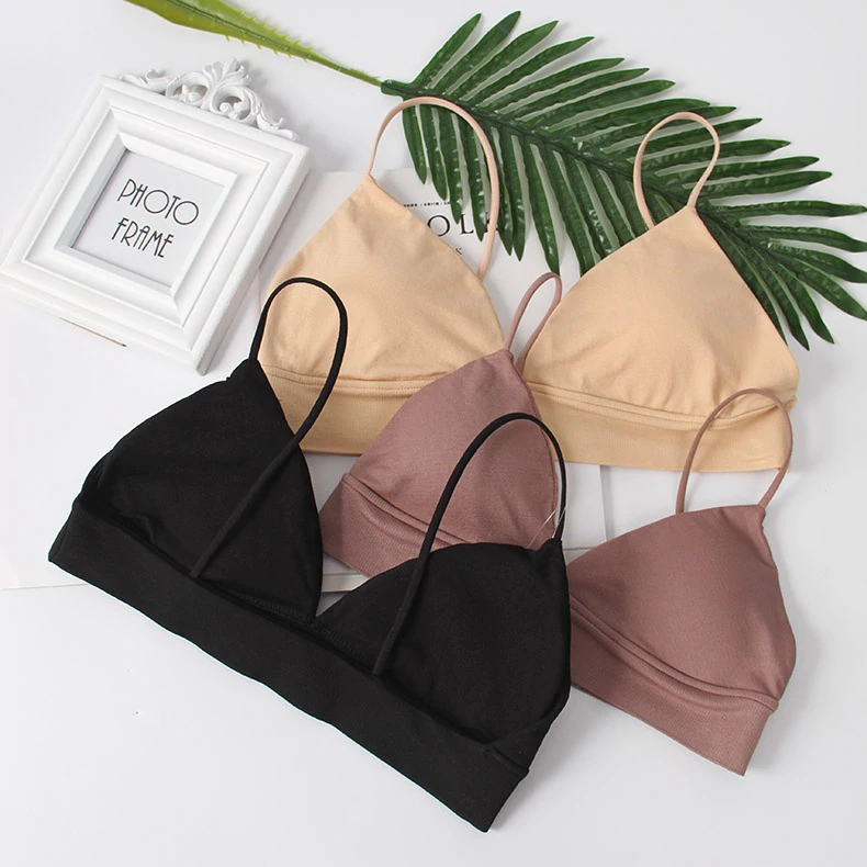 Biustonosz damski z głębokim dekoltem A022